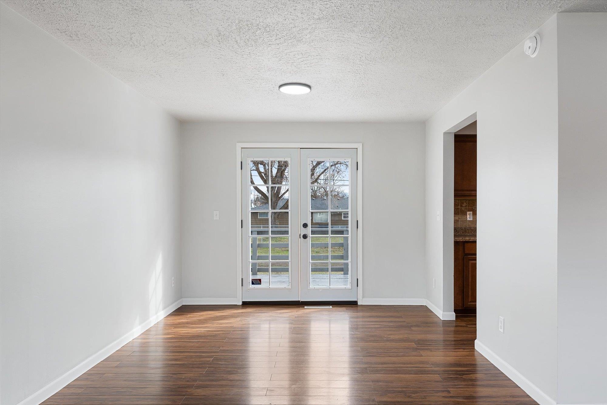 1711 S Evergreen Rd - Photo 7