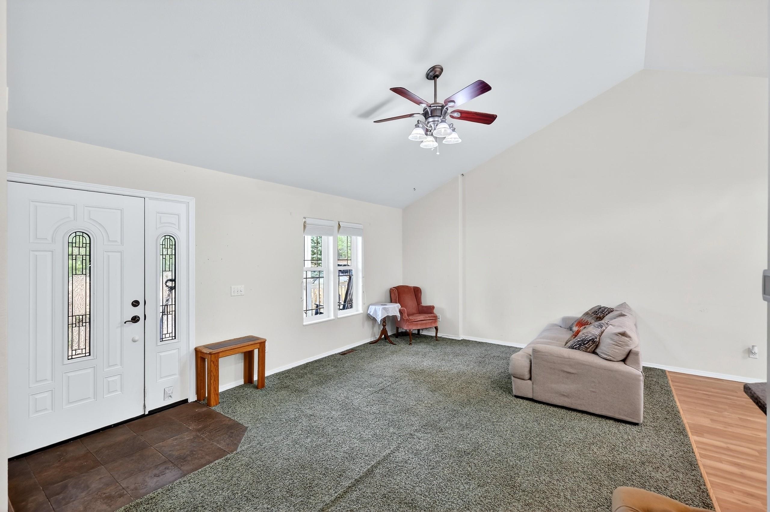 202 Glendale Dr - Photo 12