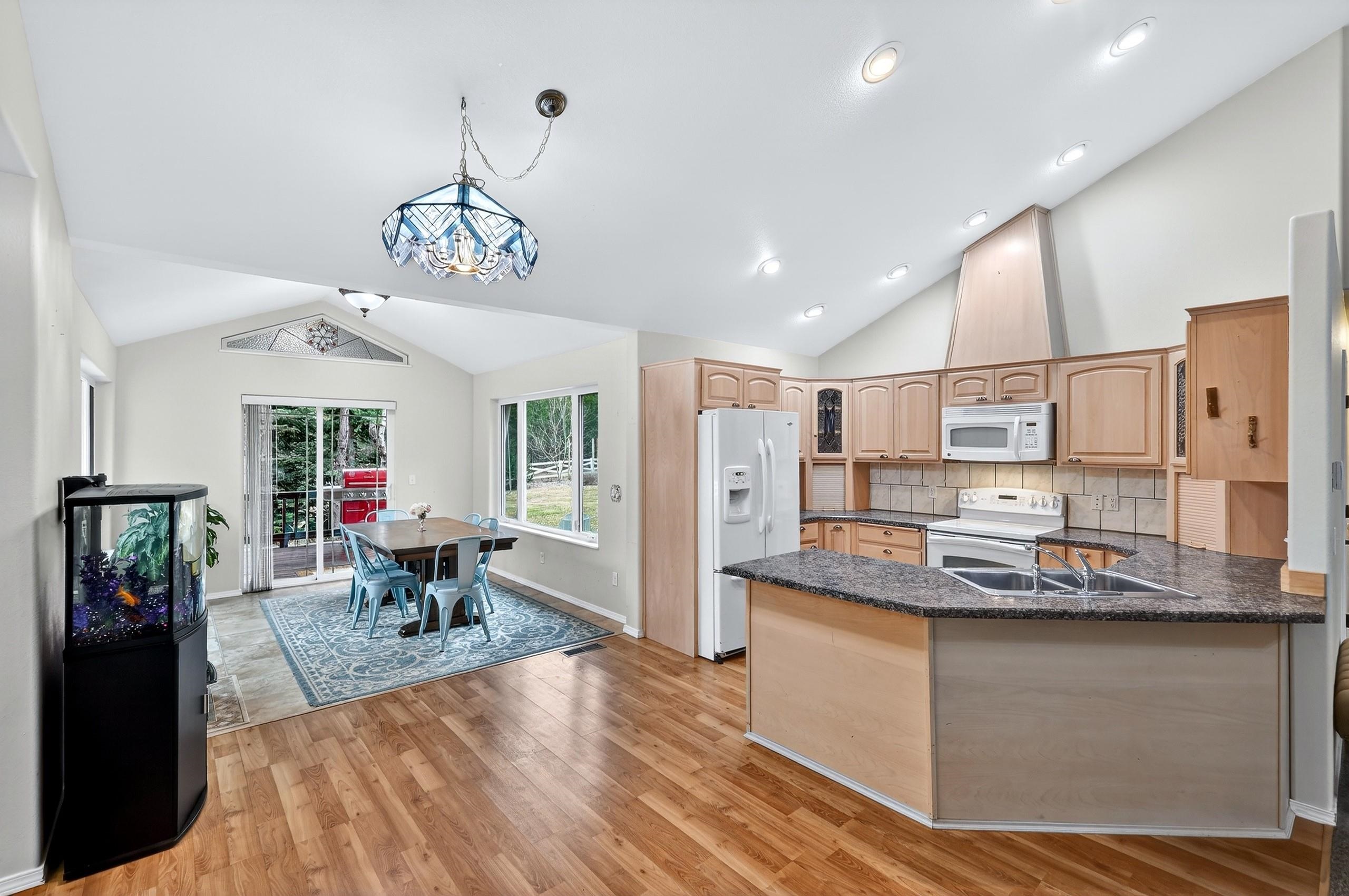 202 Glendale Dr - Photo 7