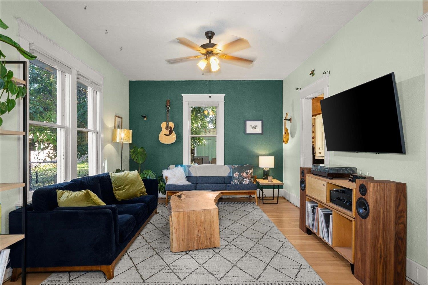2914 E 34th Ave - Photo 10