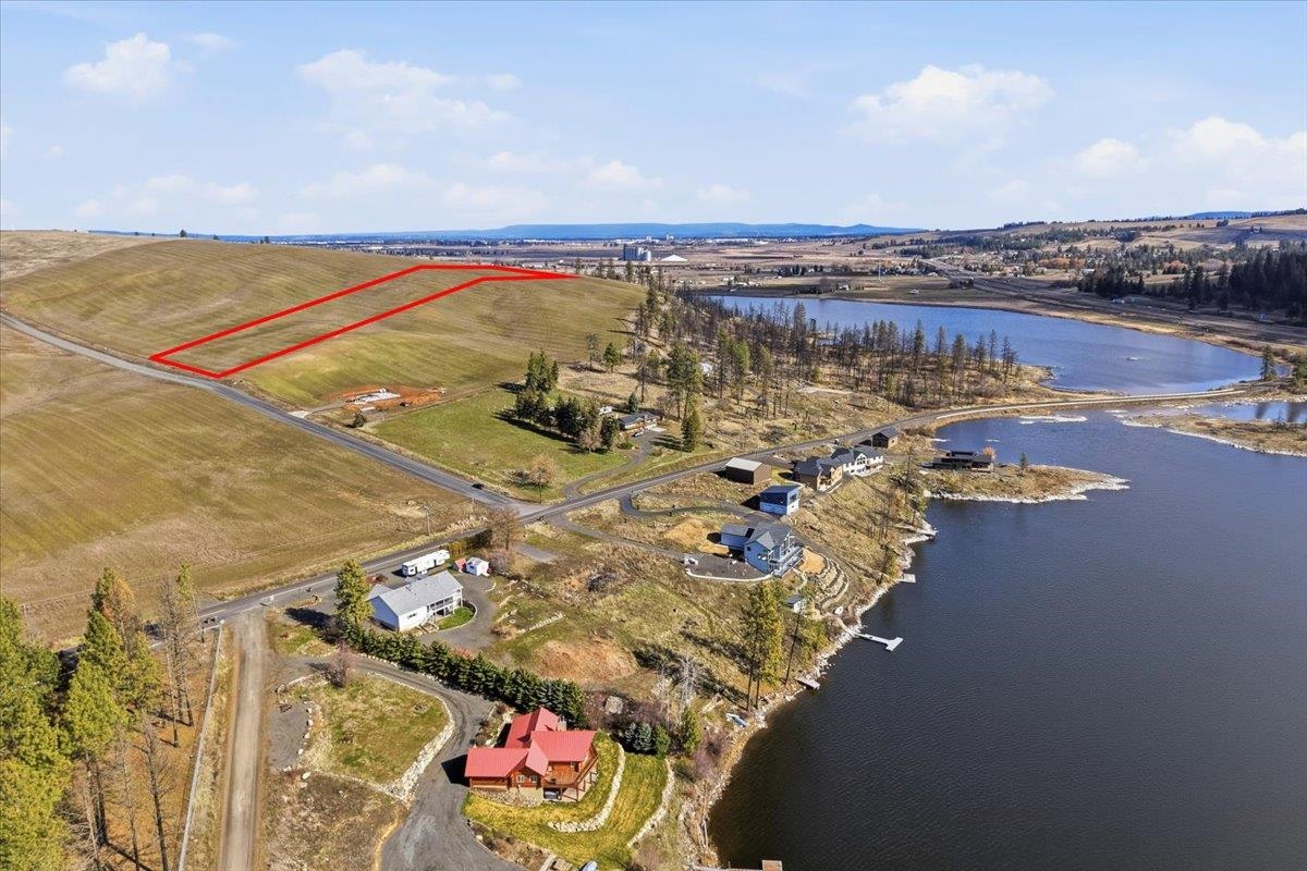 156xx W Silver Lake Rd - Photo 2