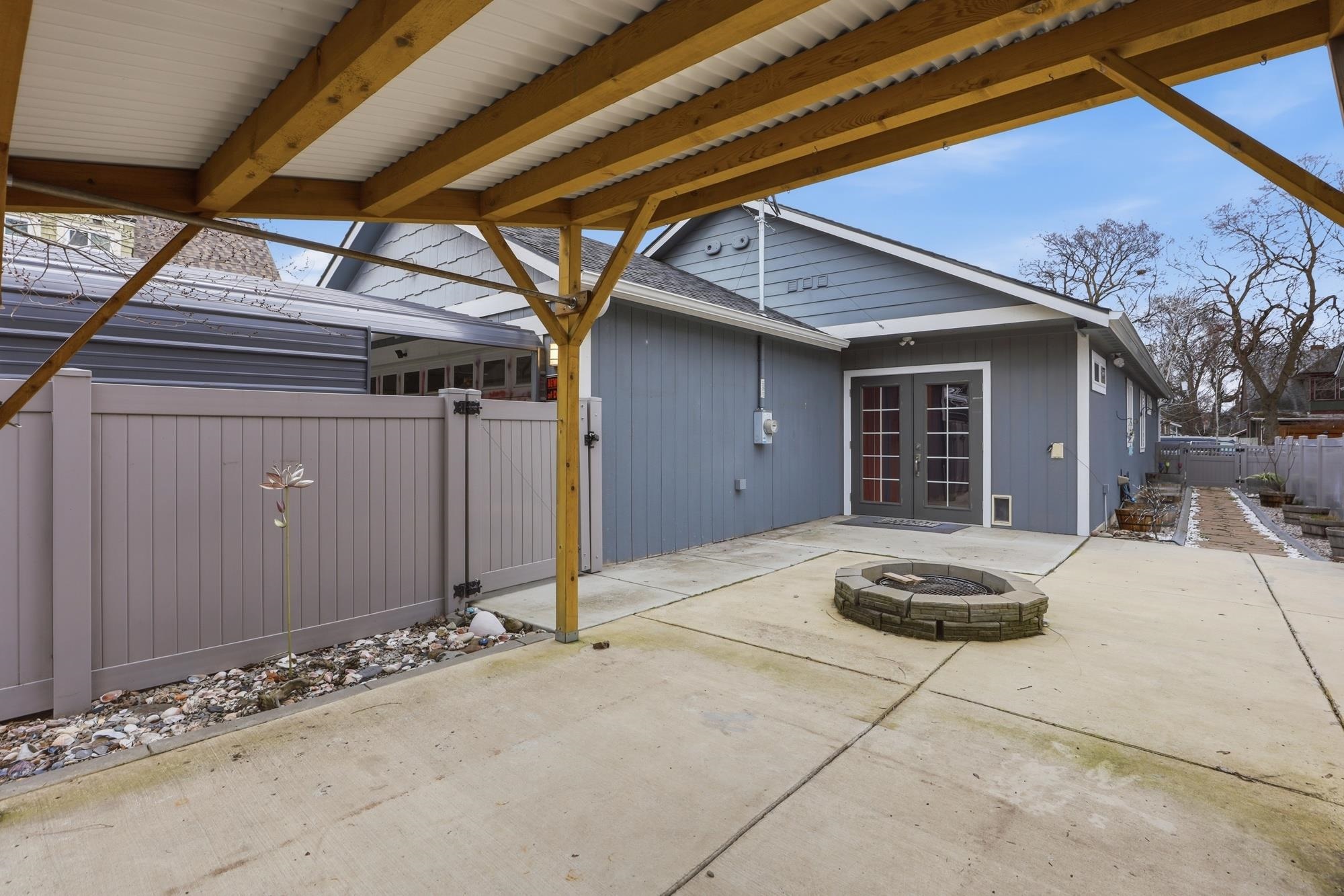 1023 W Montgomery Ave - Photo 20