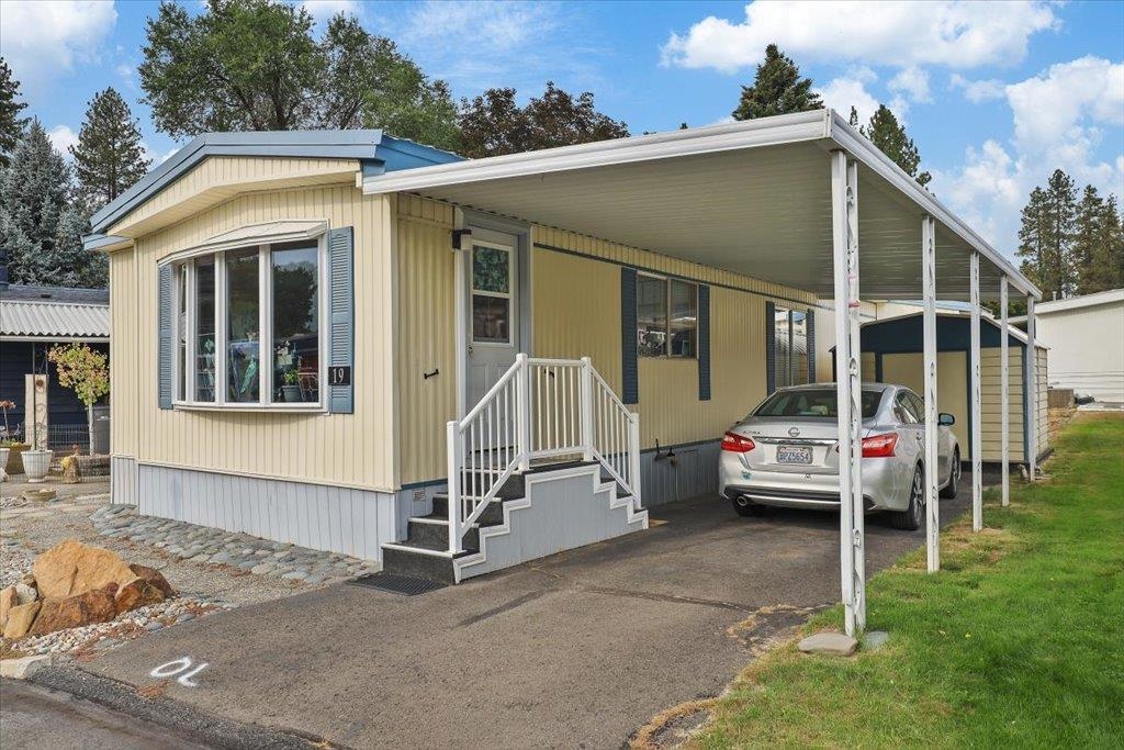 208 S Neyland Ave - Photo 3