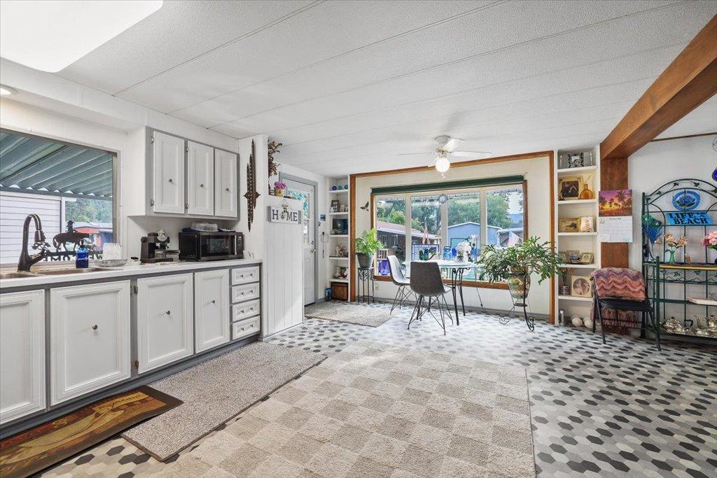 208 S Neyland Ave - Photo 8