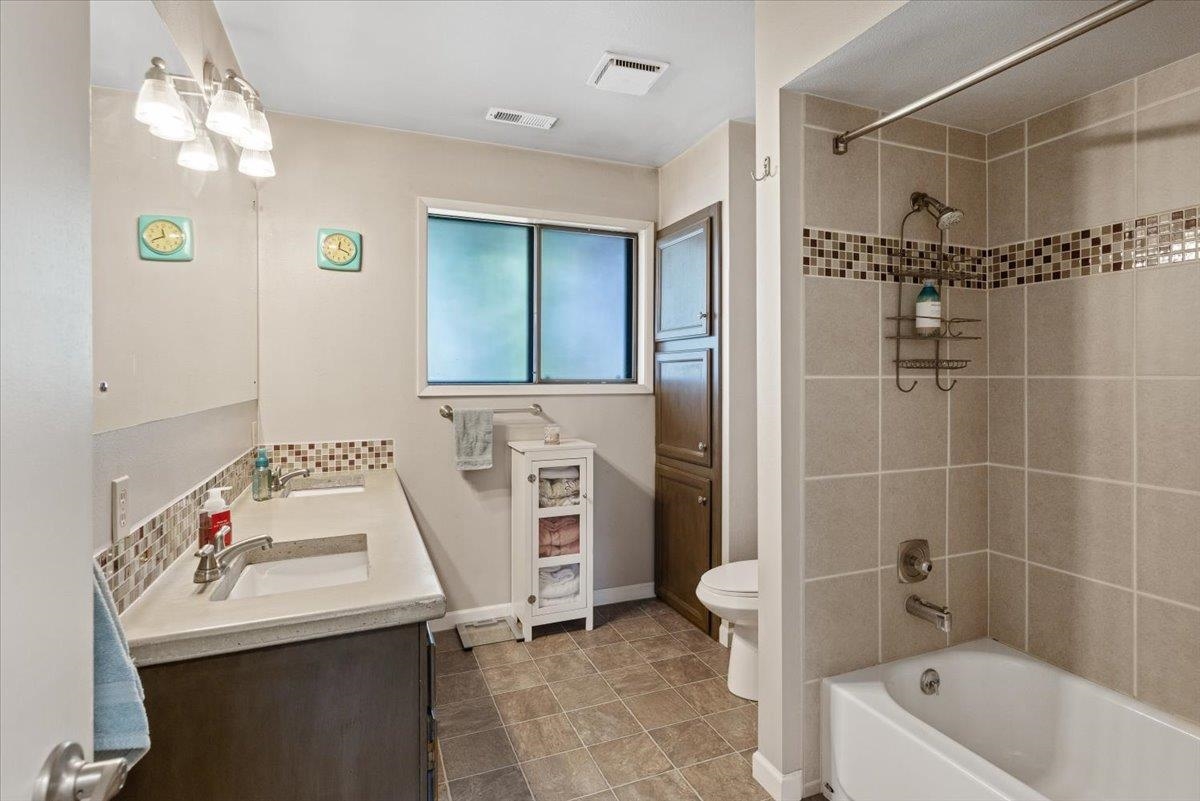 3420 S Tekoa St - Photo 13