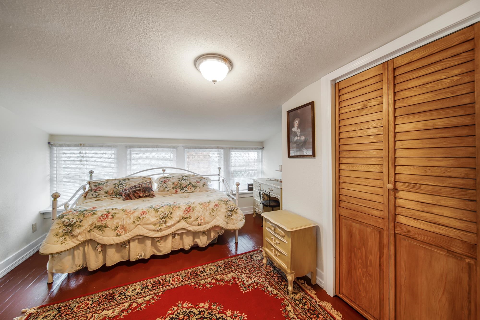 2517 E Illinois Ave - Photo 23
