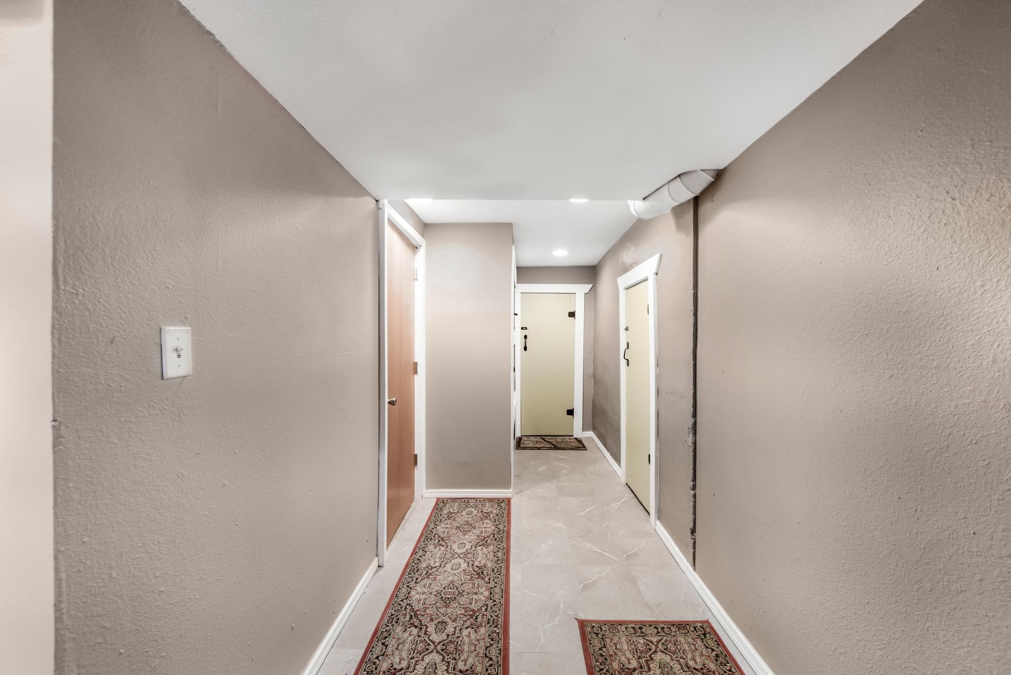 2517 E Illinois Ave - Photo 33