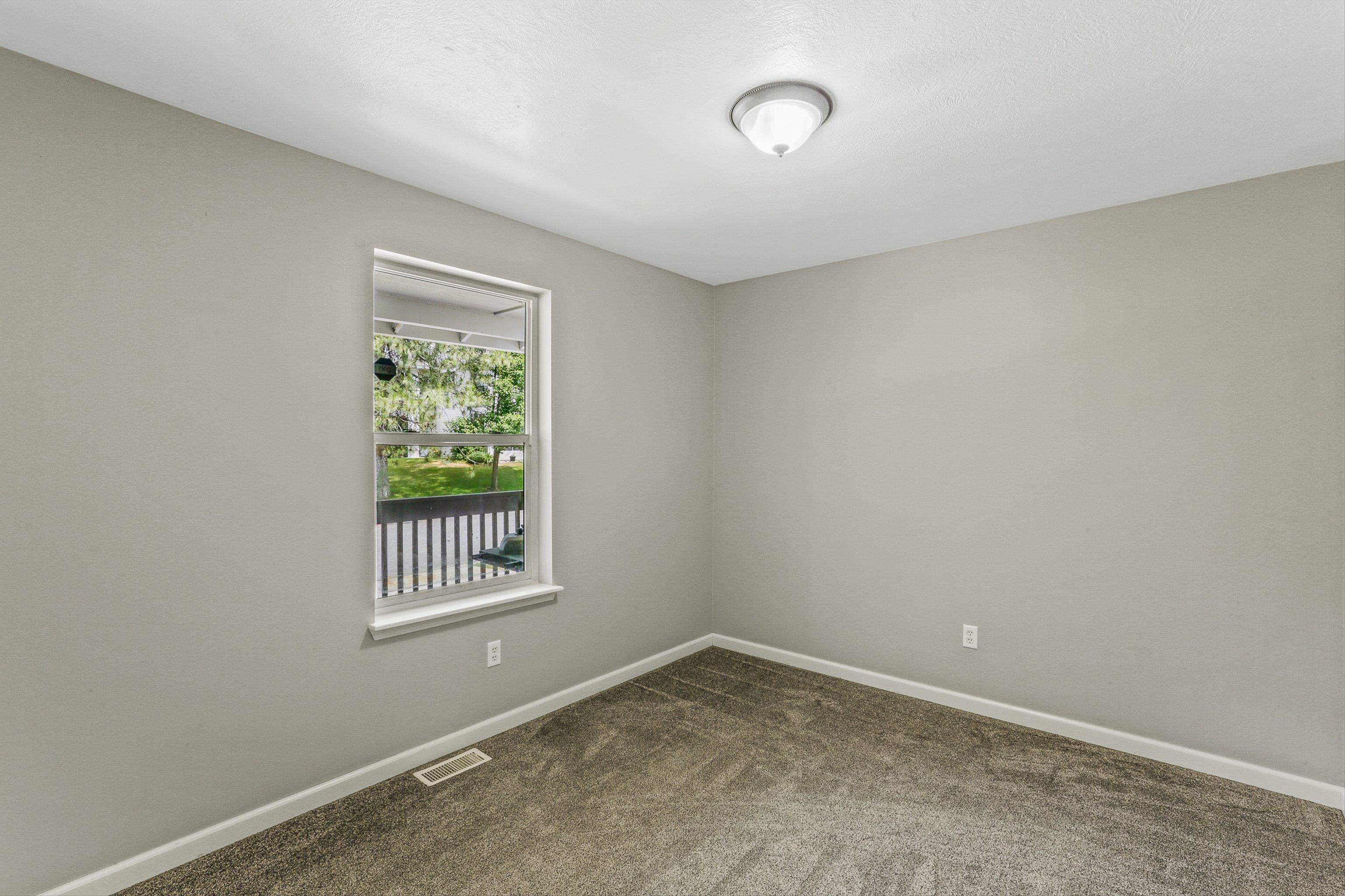 9906 E 17th Ln - Photo 12