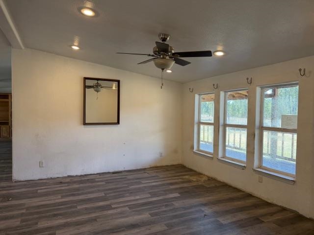 1284 Cross Way - Photo 15
