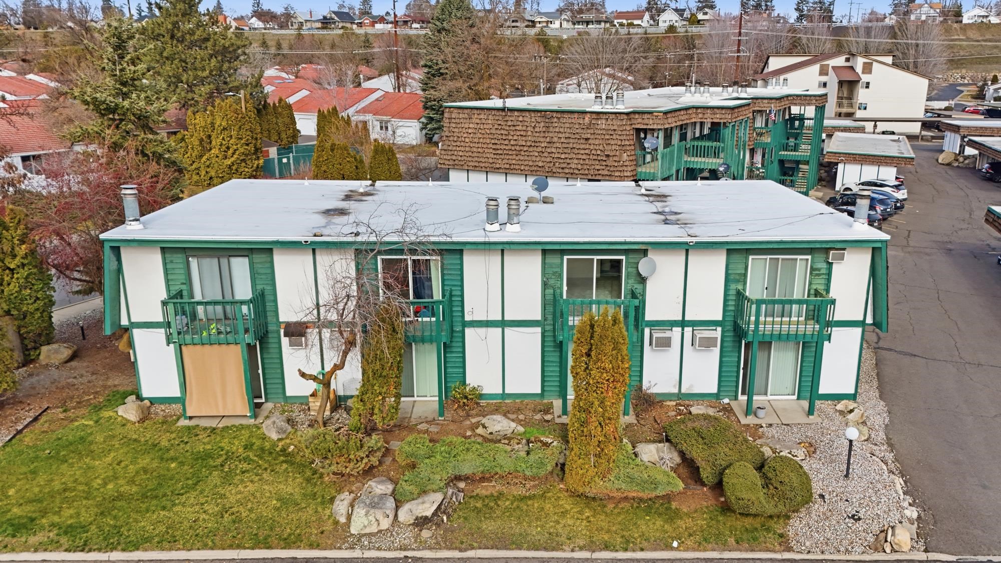 2121 E Upriver Dr - Photo 1