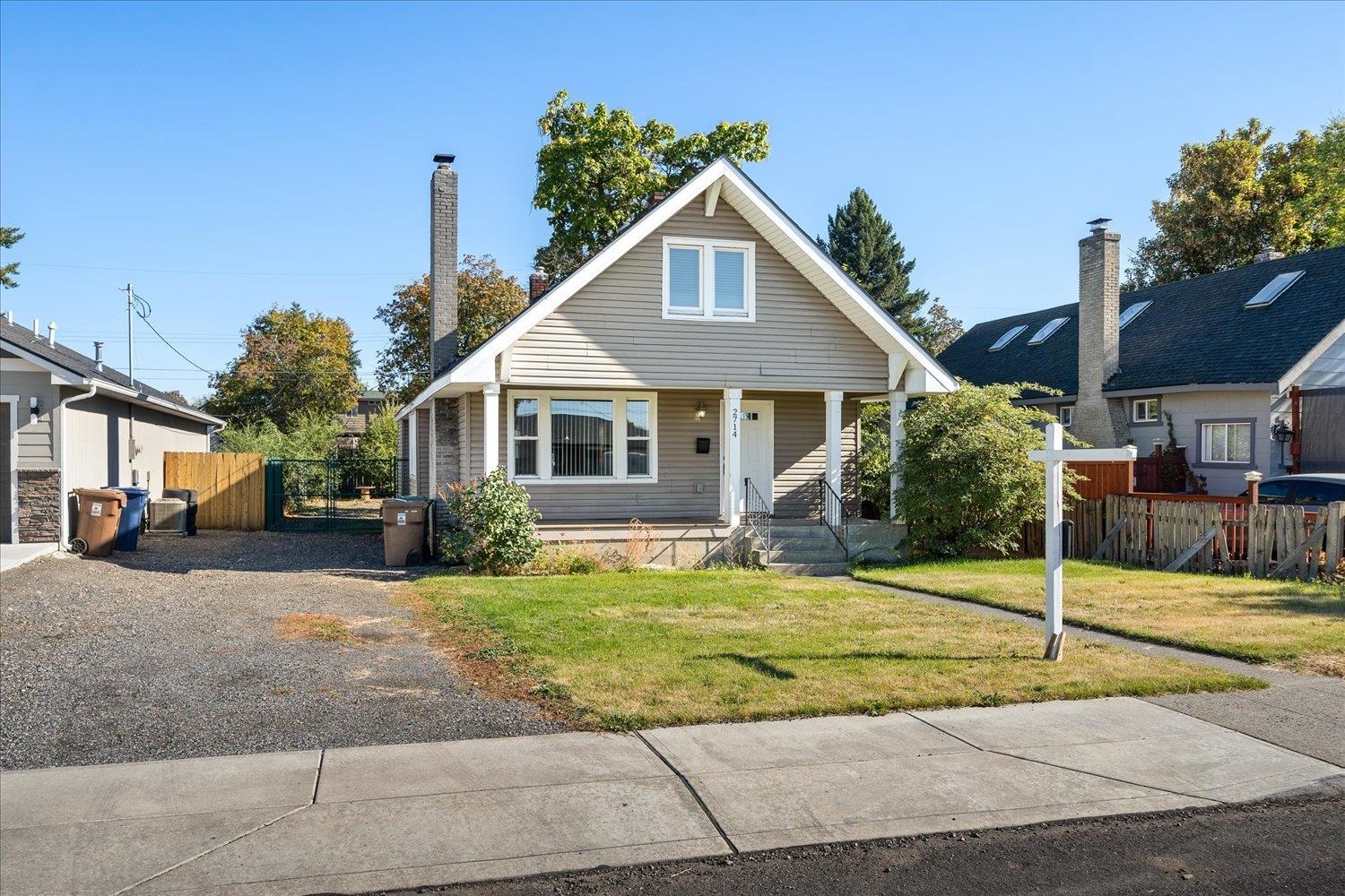 2714 N Lee St - Photo 3