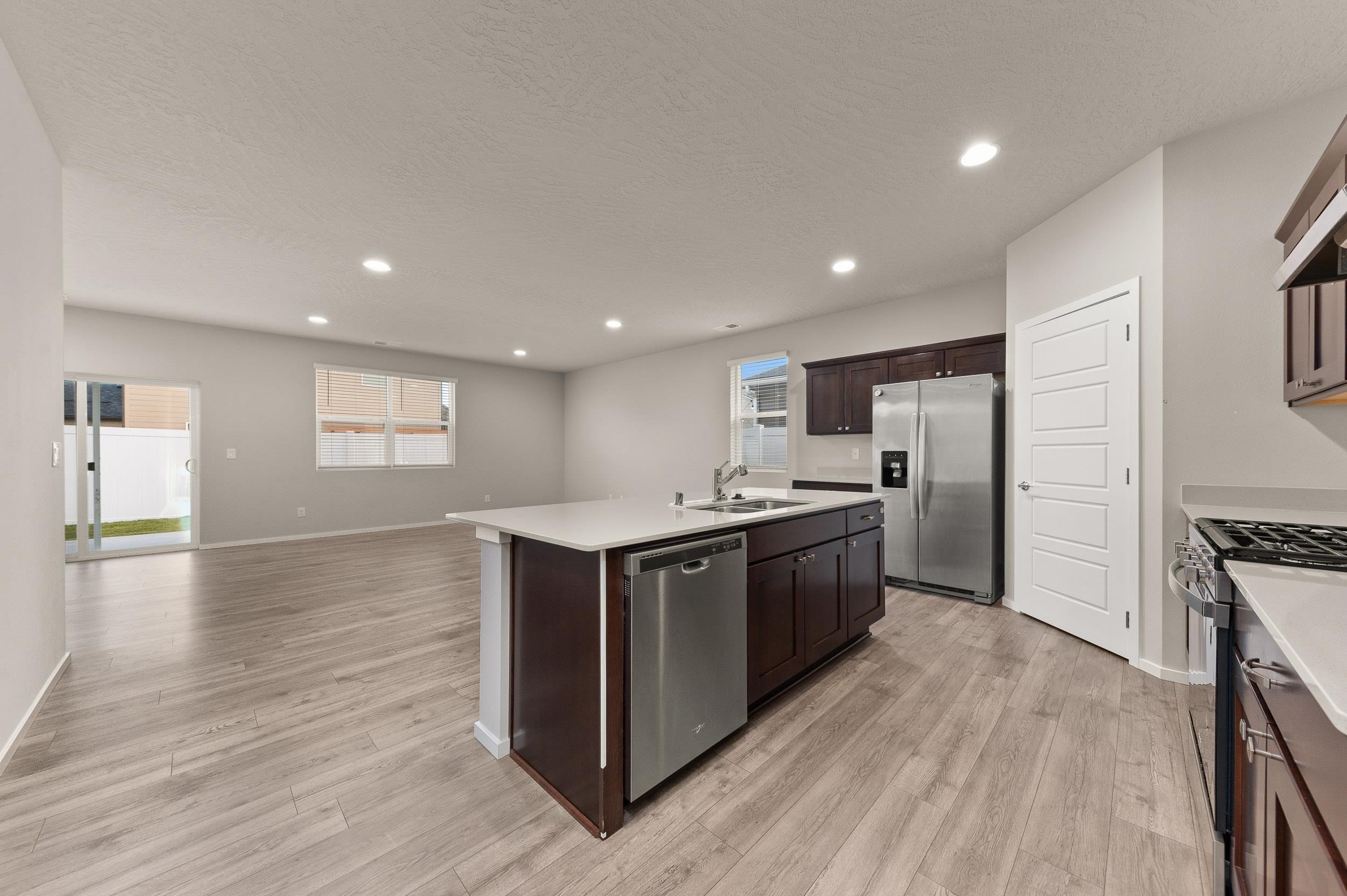 8414 W Sugar Ct - Photo 12