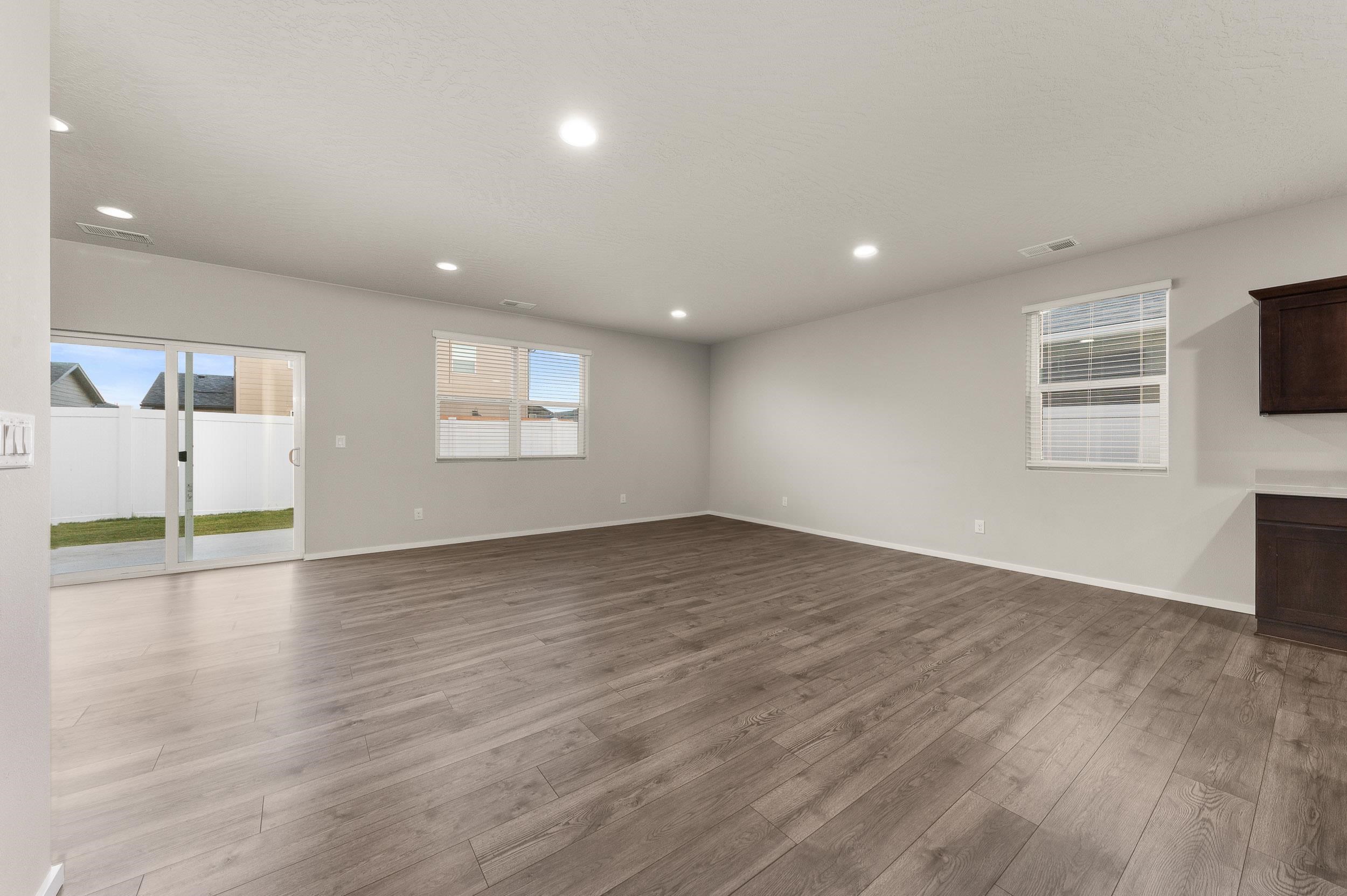 8414 W Sugar Ct - Photo 13