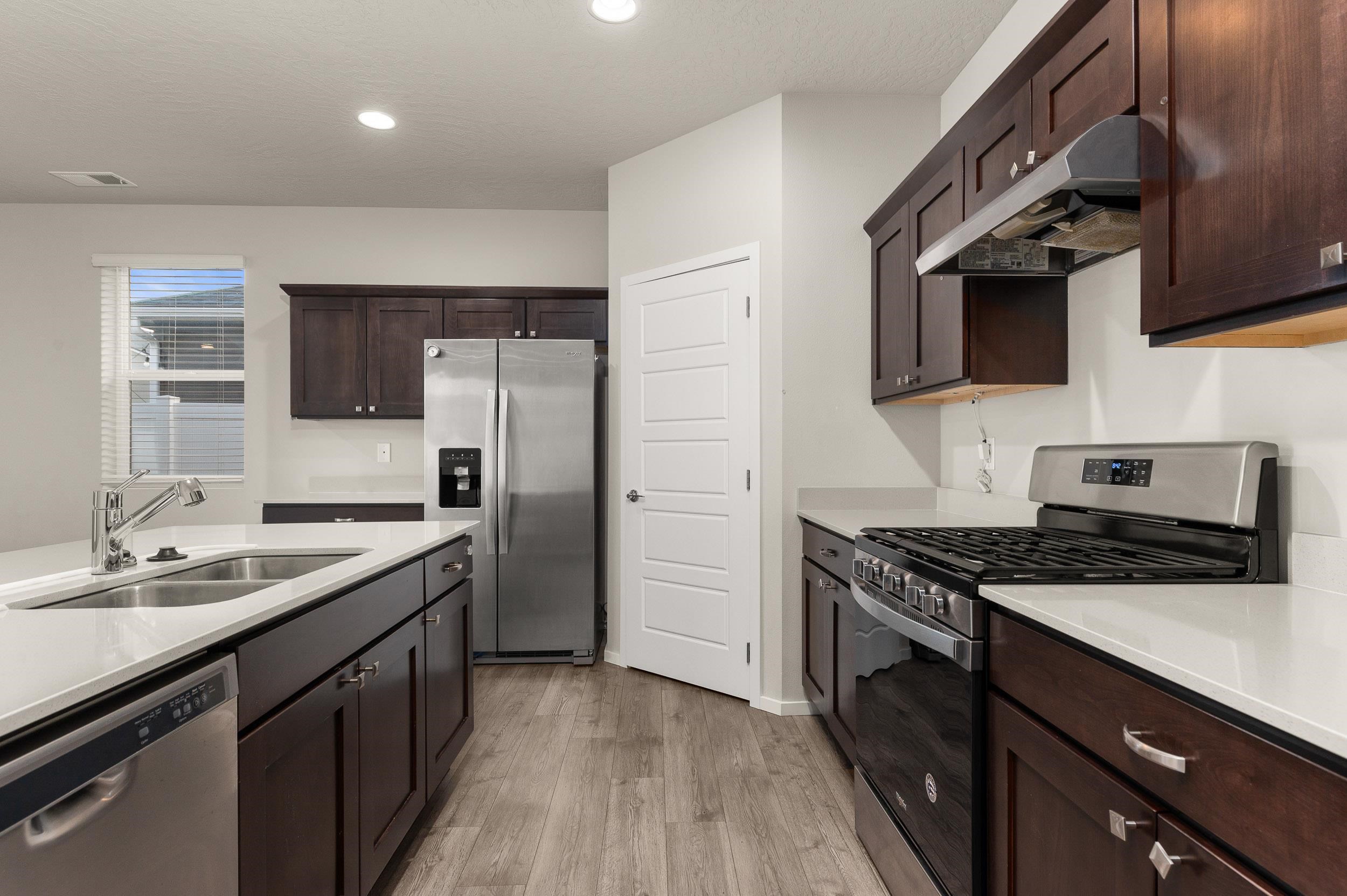 8414 W Sugar Ct - Photo 7