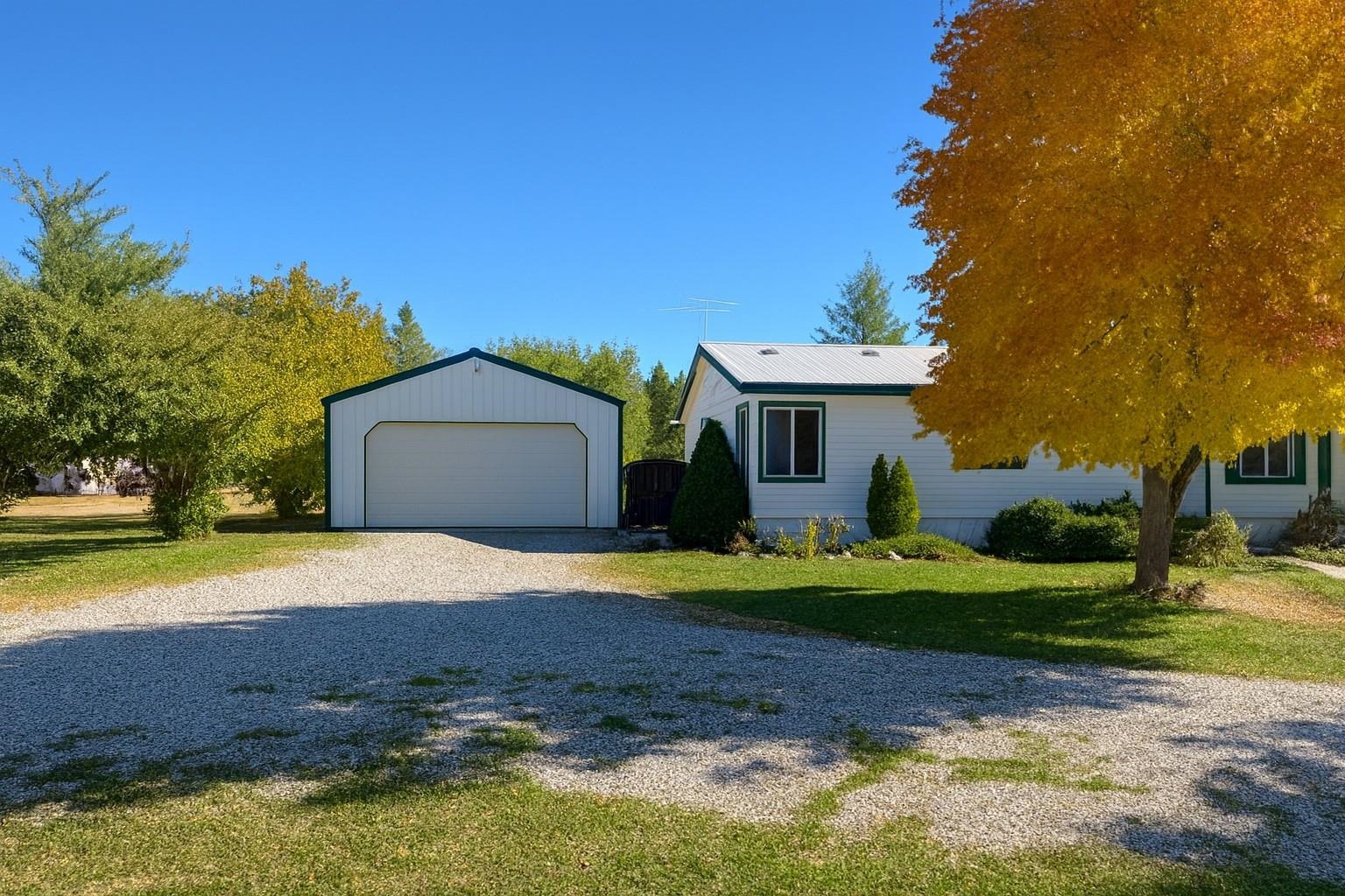 4116 Swallows Rd - Photo 3