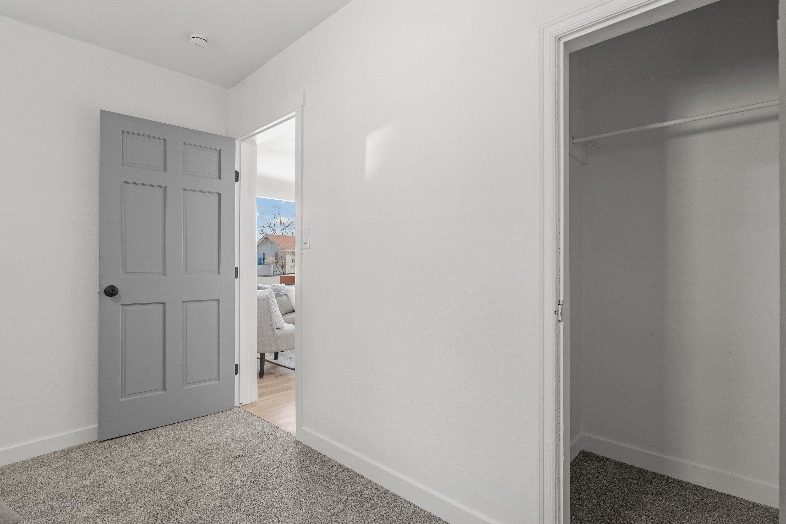 2218 E 4th Ave - Photo 14