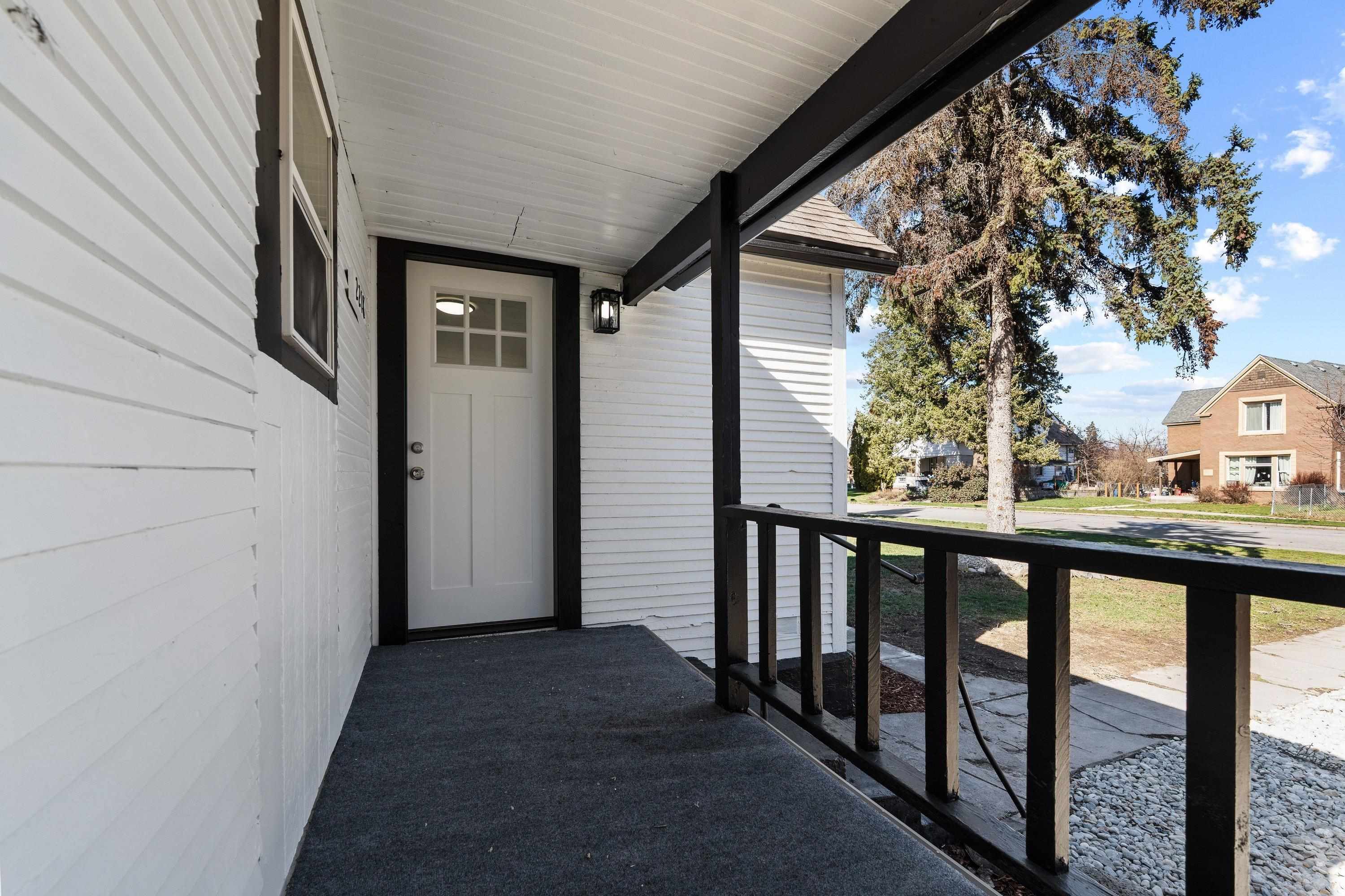 2218 E 4th Ave - Photo 6