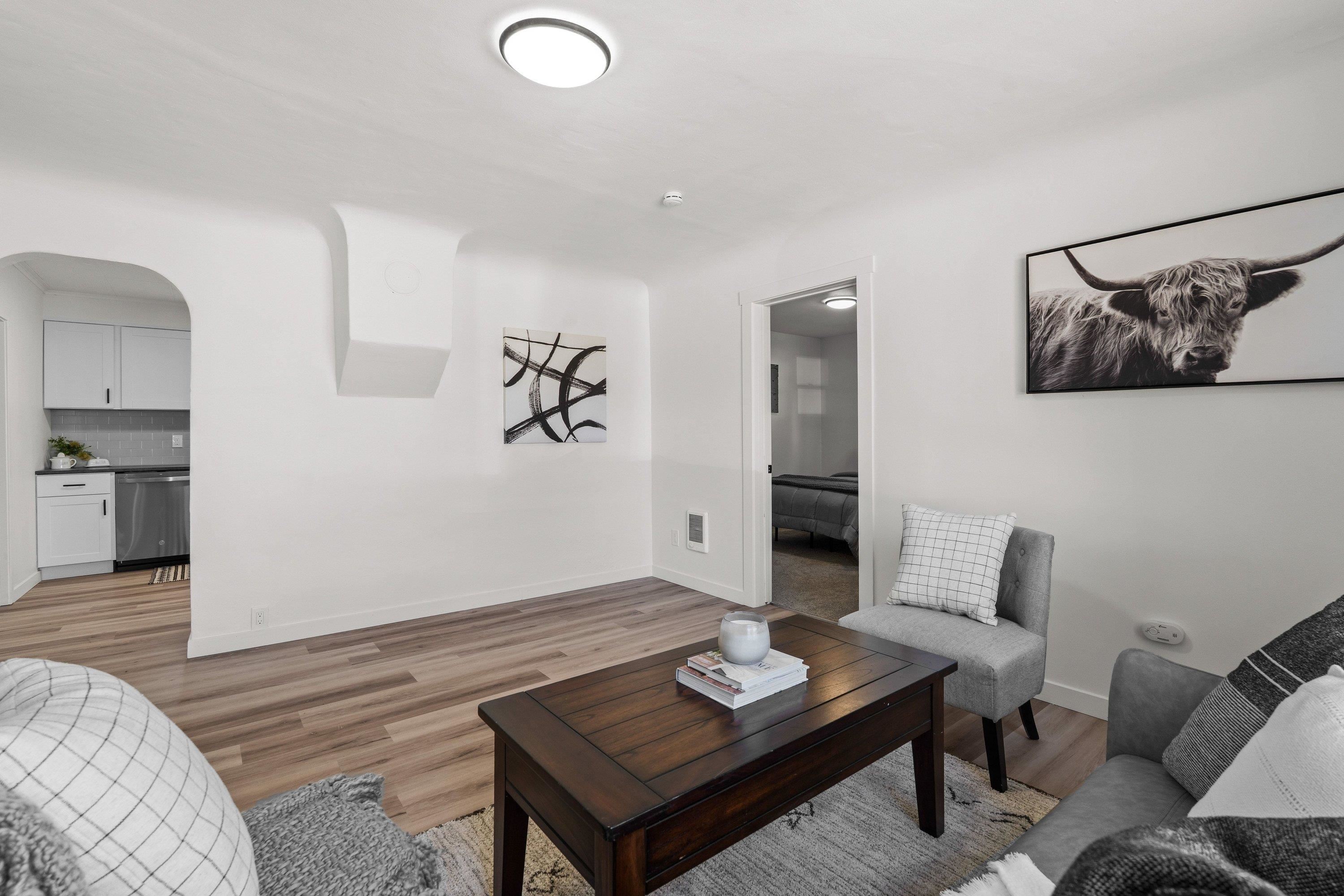 2218 E 4th Ave - Photo 8