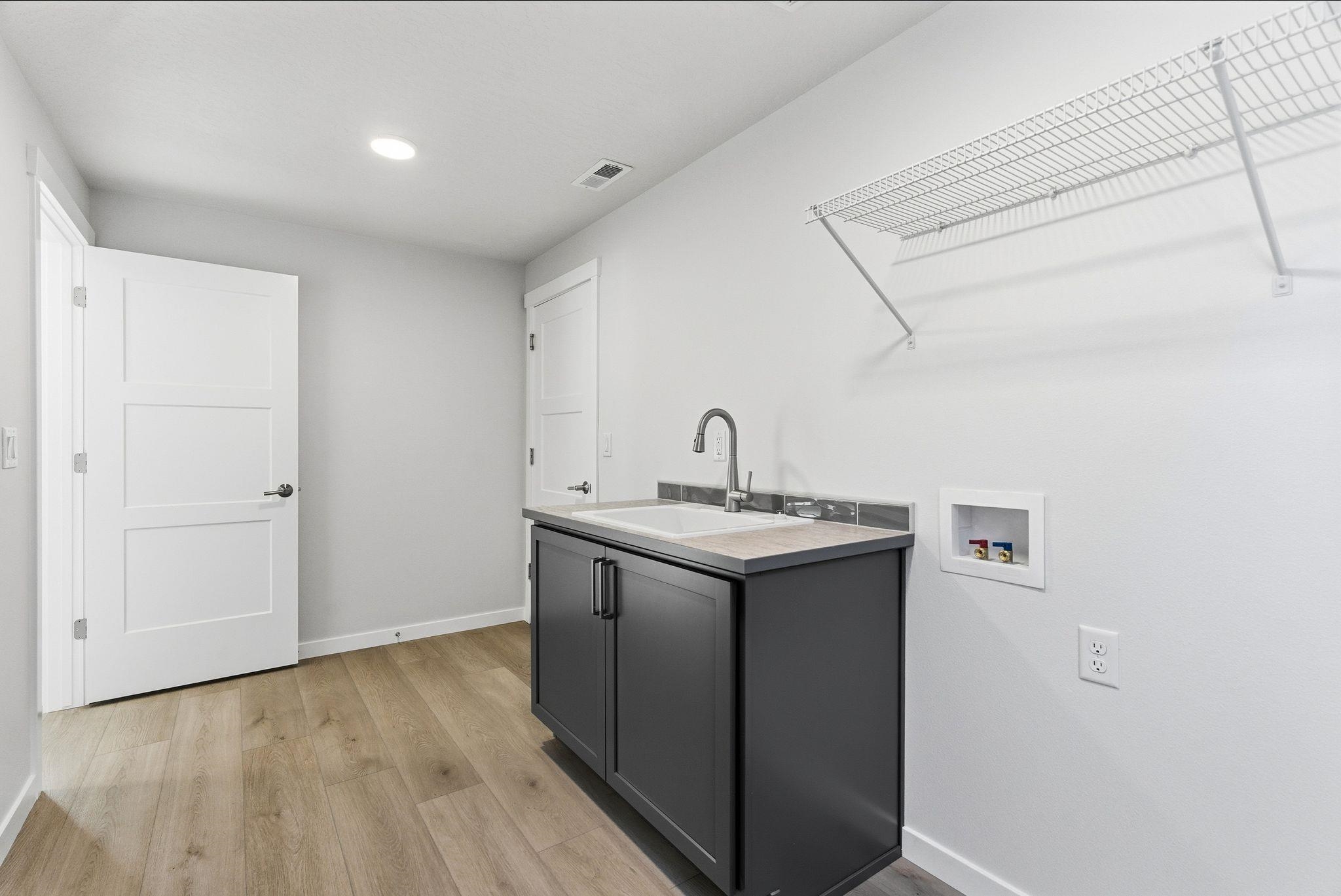 23010 E Edgewater Ln - Photo 22