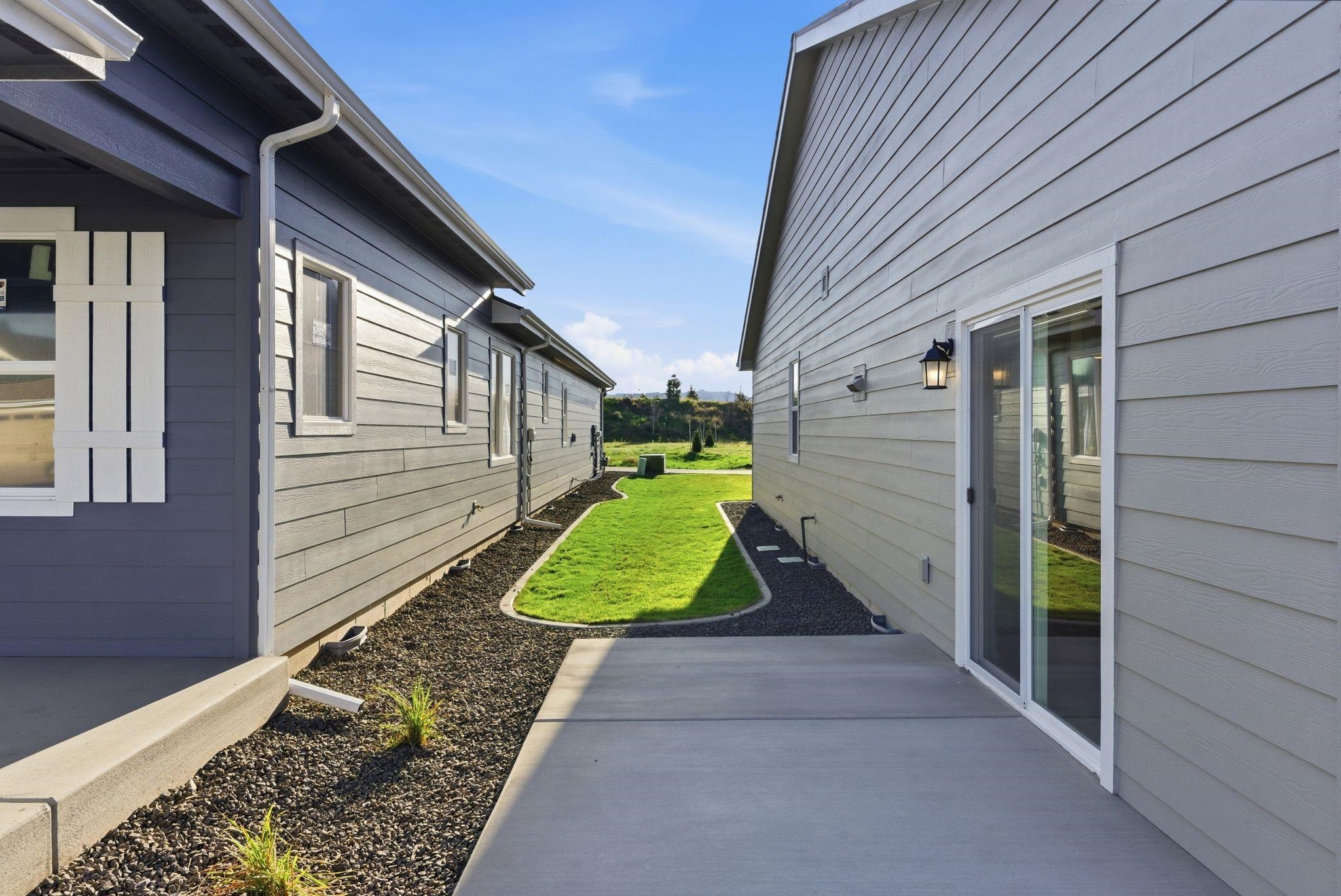 23010 E Edgewater Ln - Photo 24