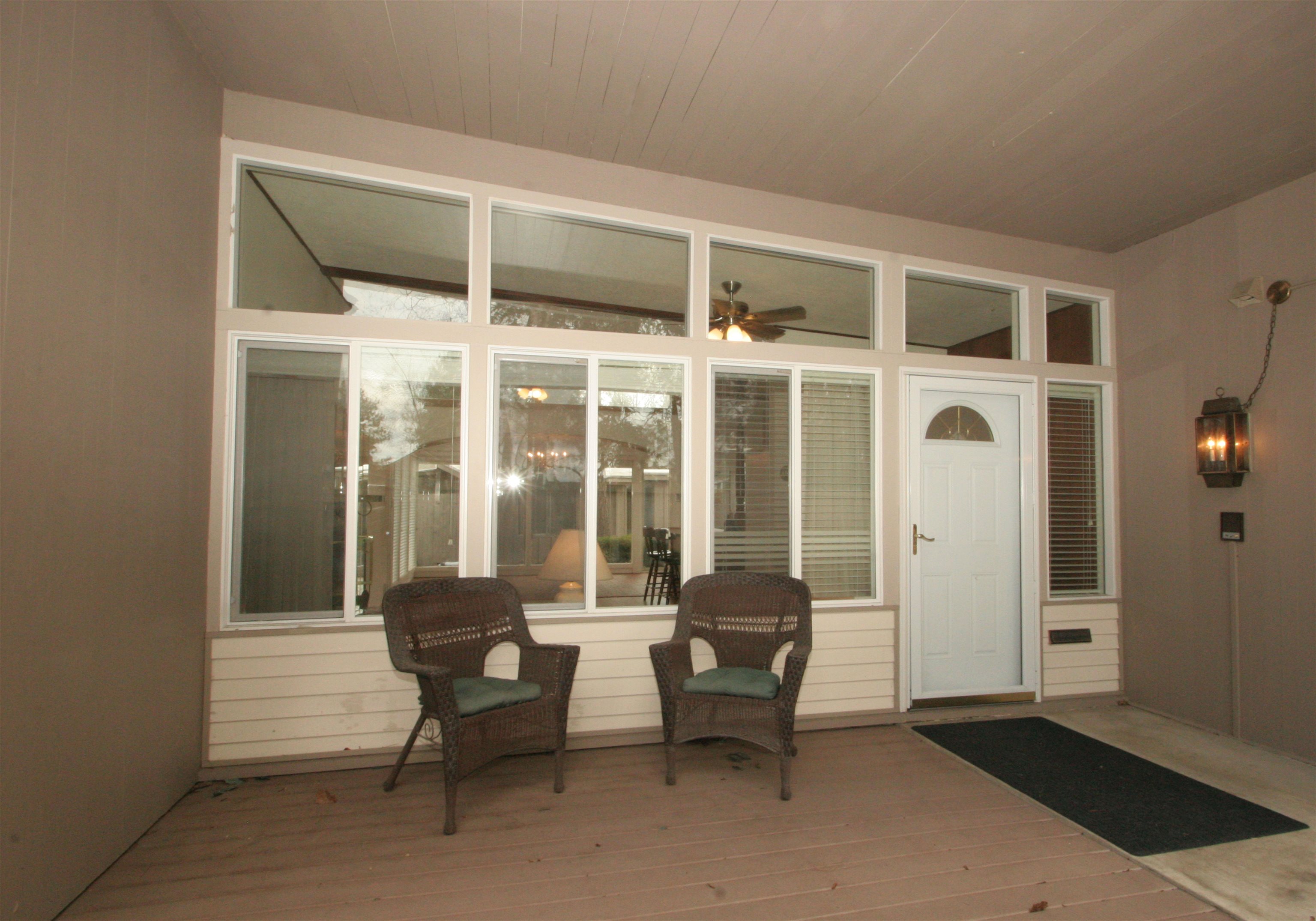 4223 S Perry St - Photo 4