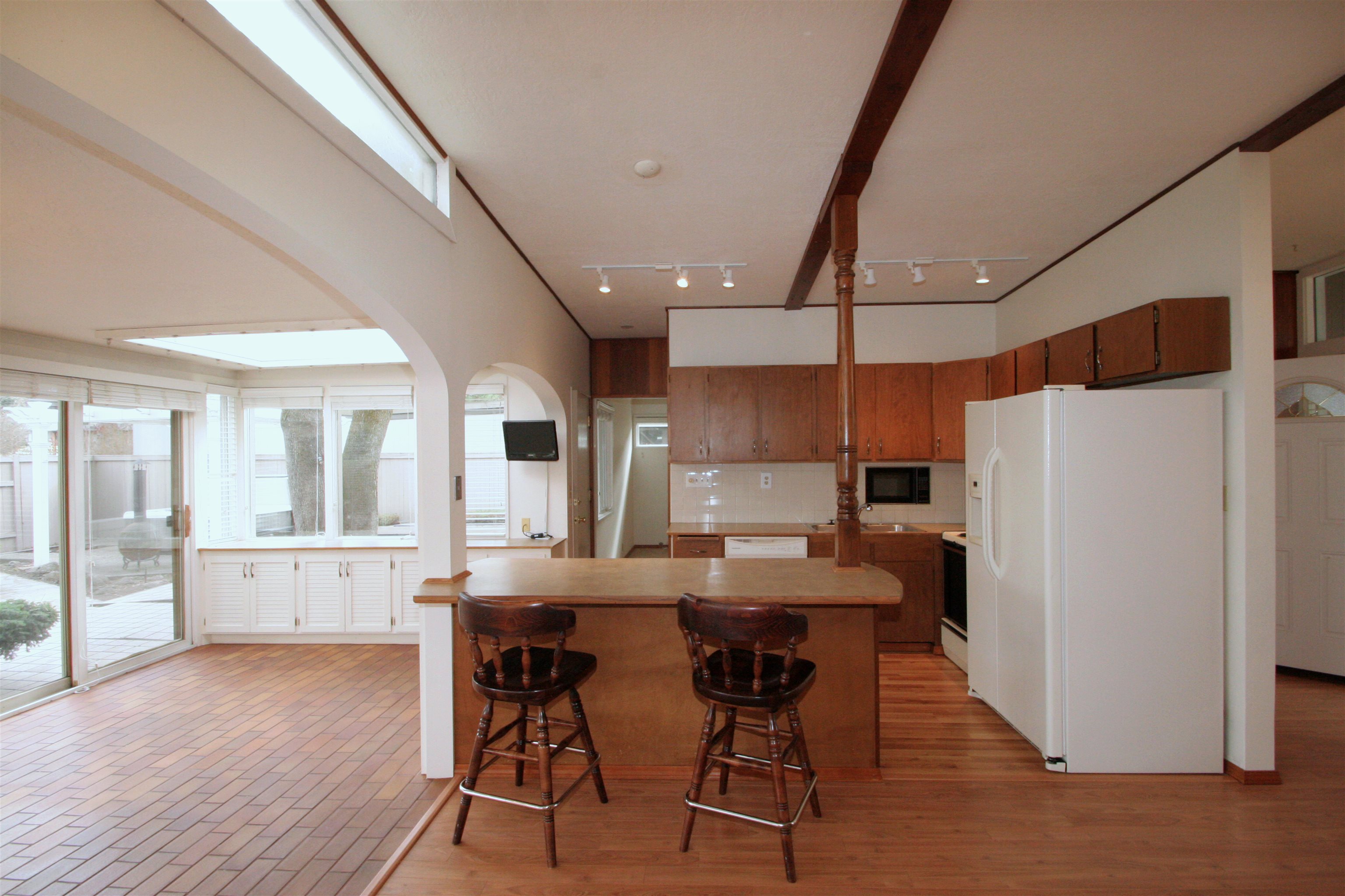 4223 S Perry St - Photo 9