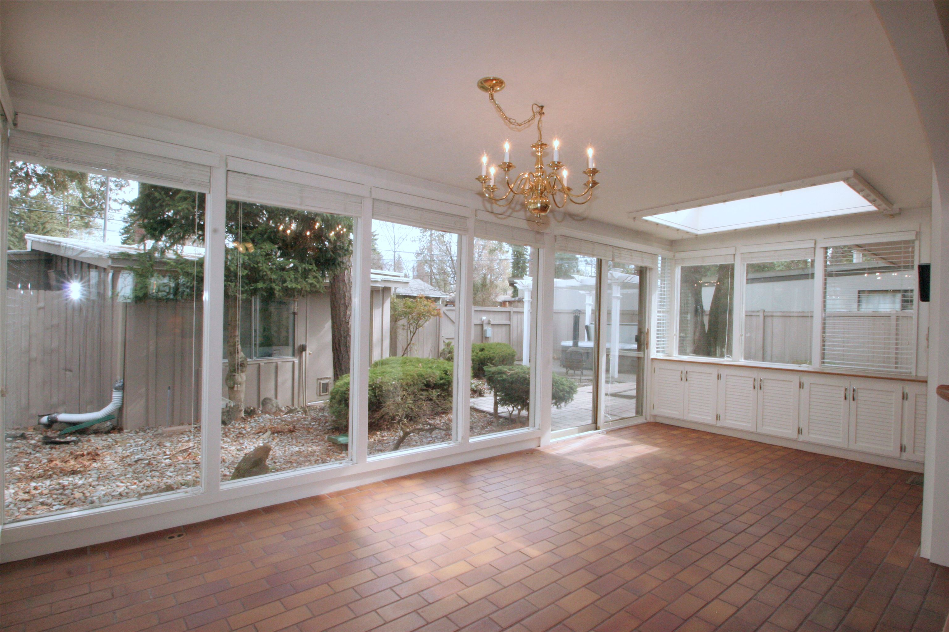 4223 S Perry St - Photo 10