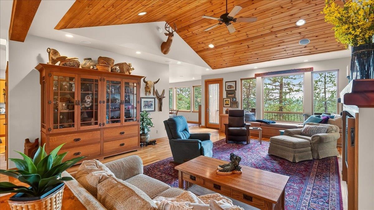 2358 Highline Rd - Photo 9
