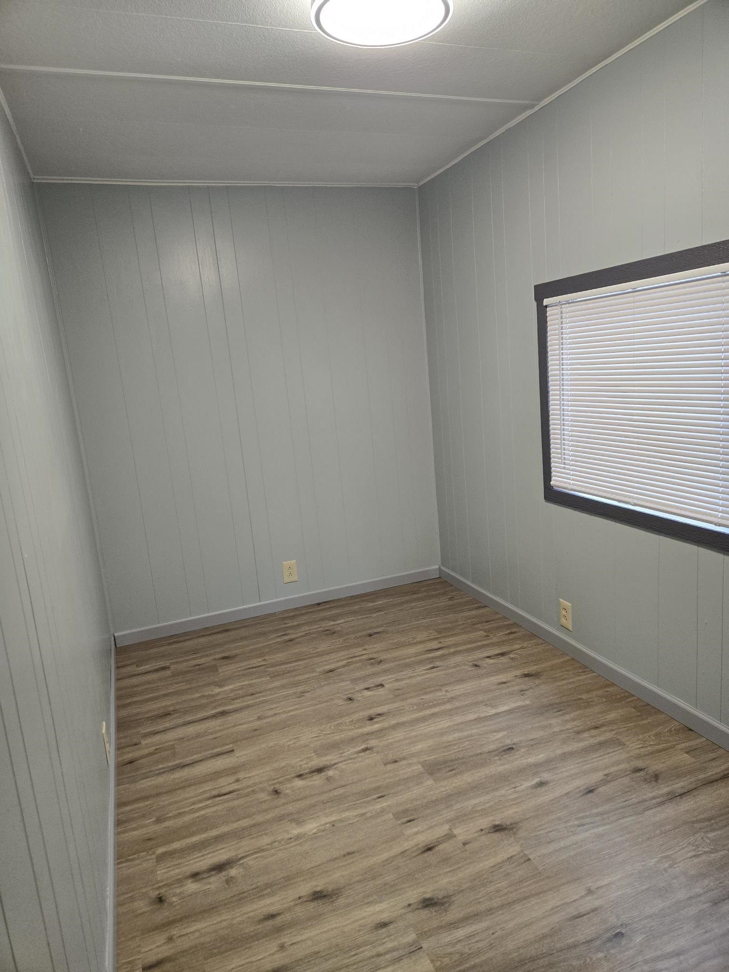312 N Colville Rd - Photo 18