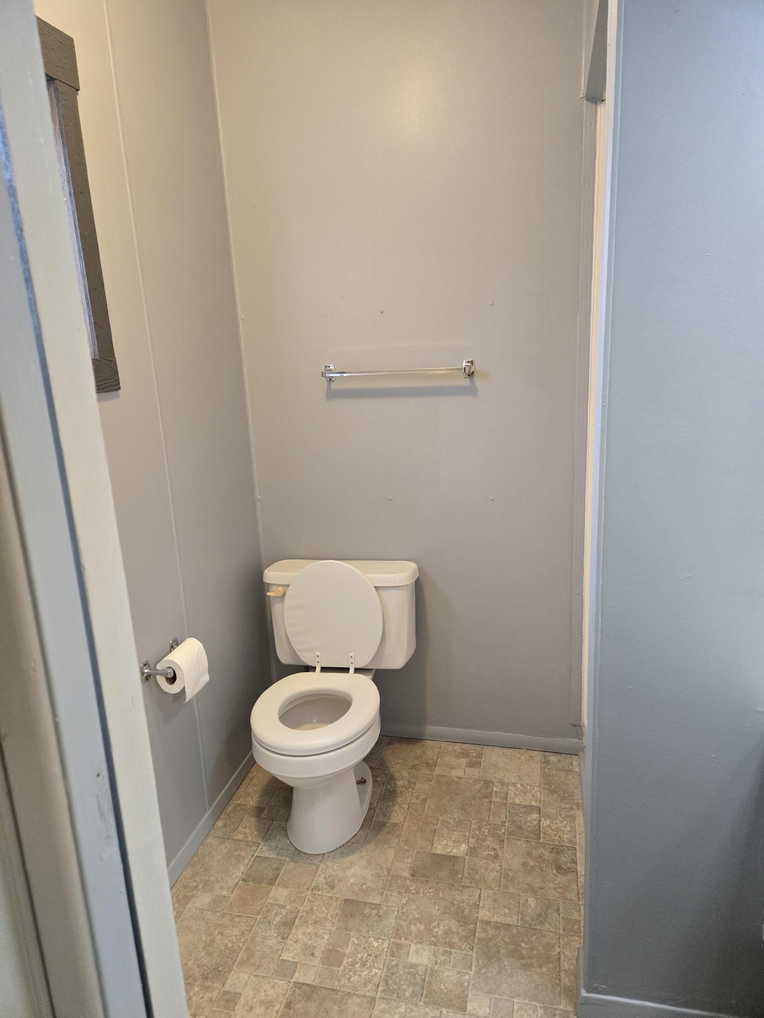 312 N Colville Rd - Photo 24