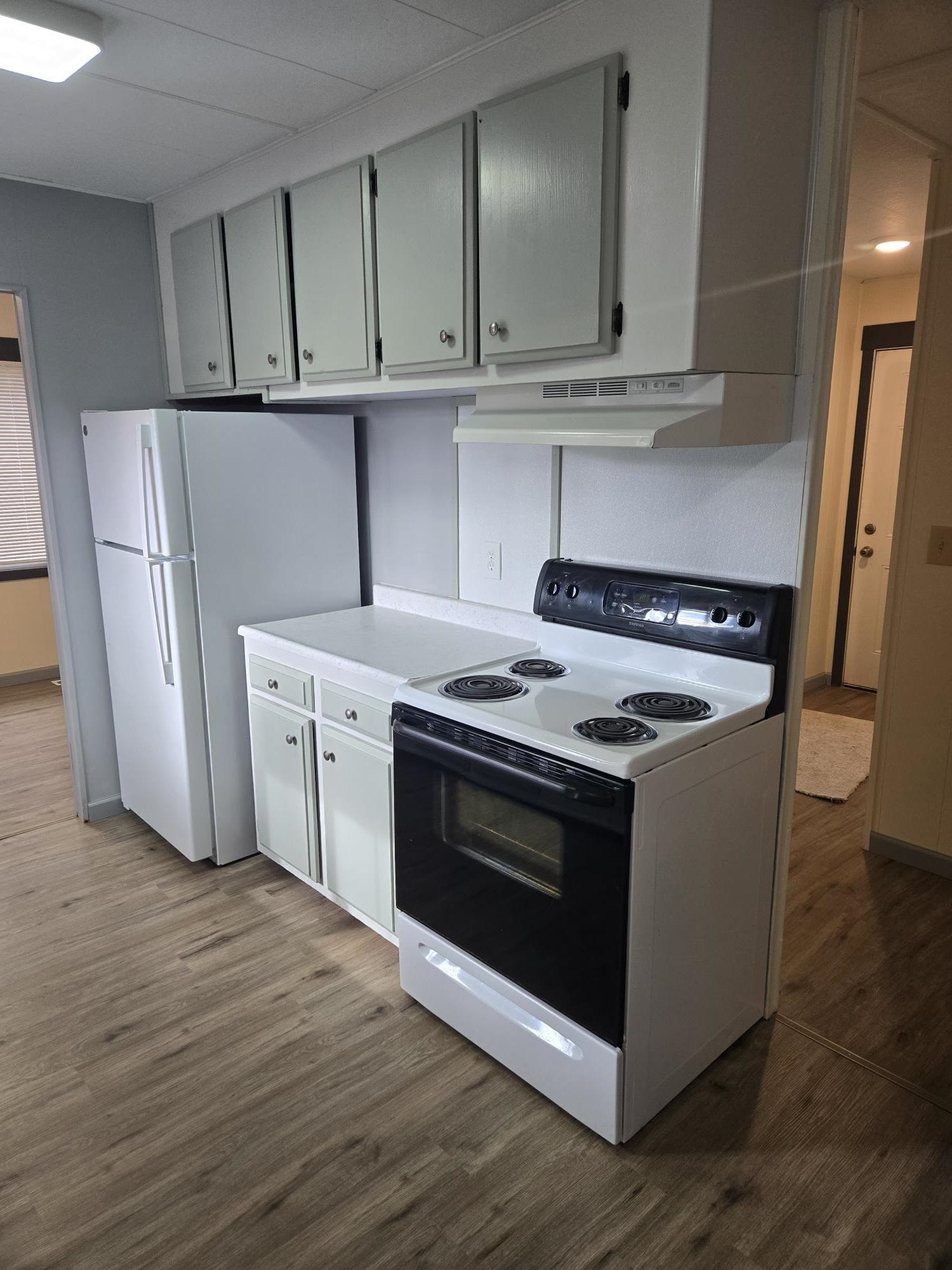 312 N Colville Rd - Photo 6