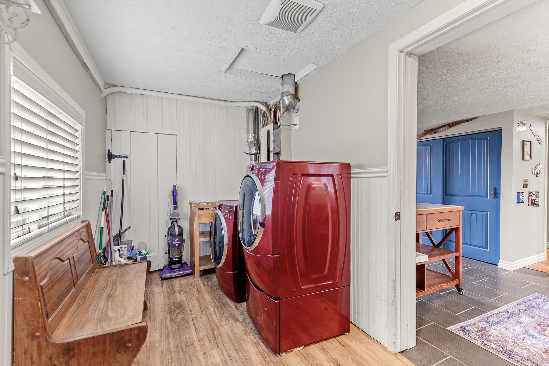 205 E 1st Ave - Photo 19