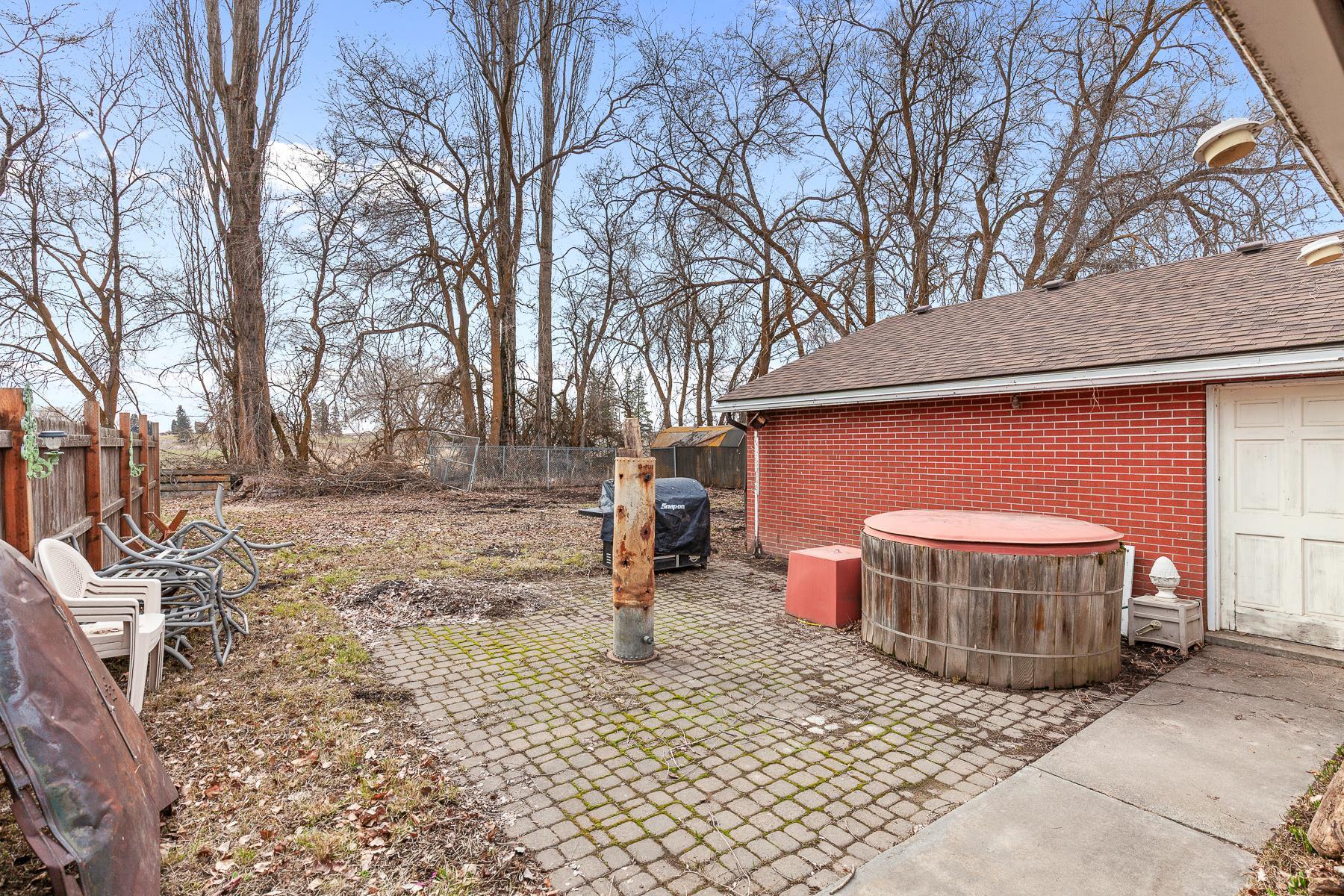 205 E 1st Ave - Photo 20