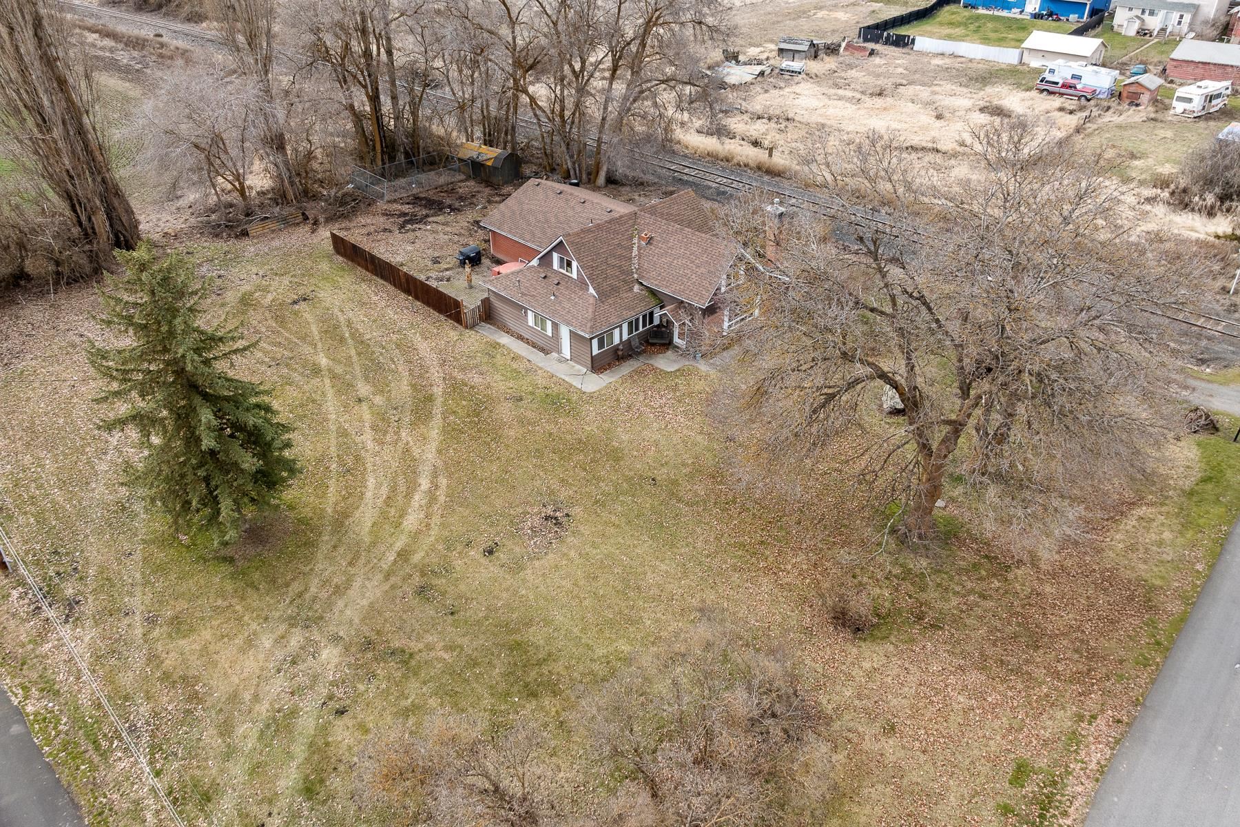205 E 1st Ave - Photo 29