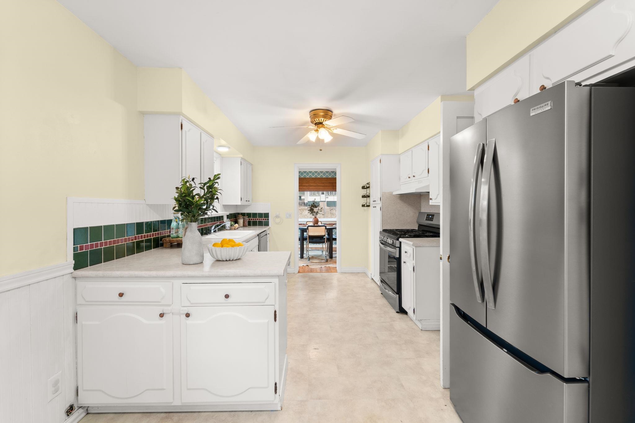 3303 W Walton Ave - Photo 11