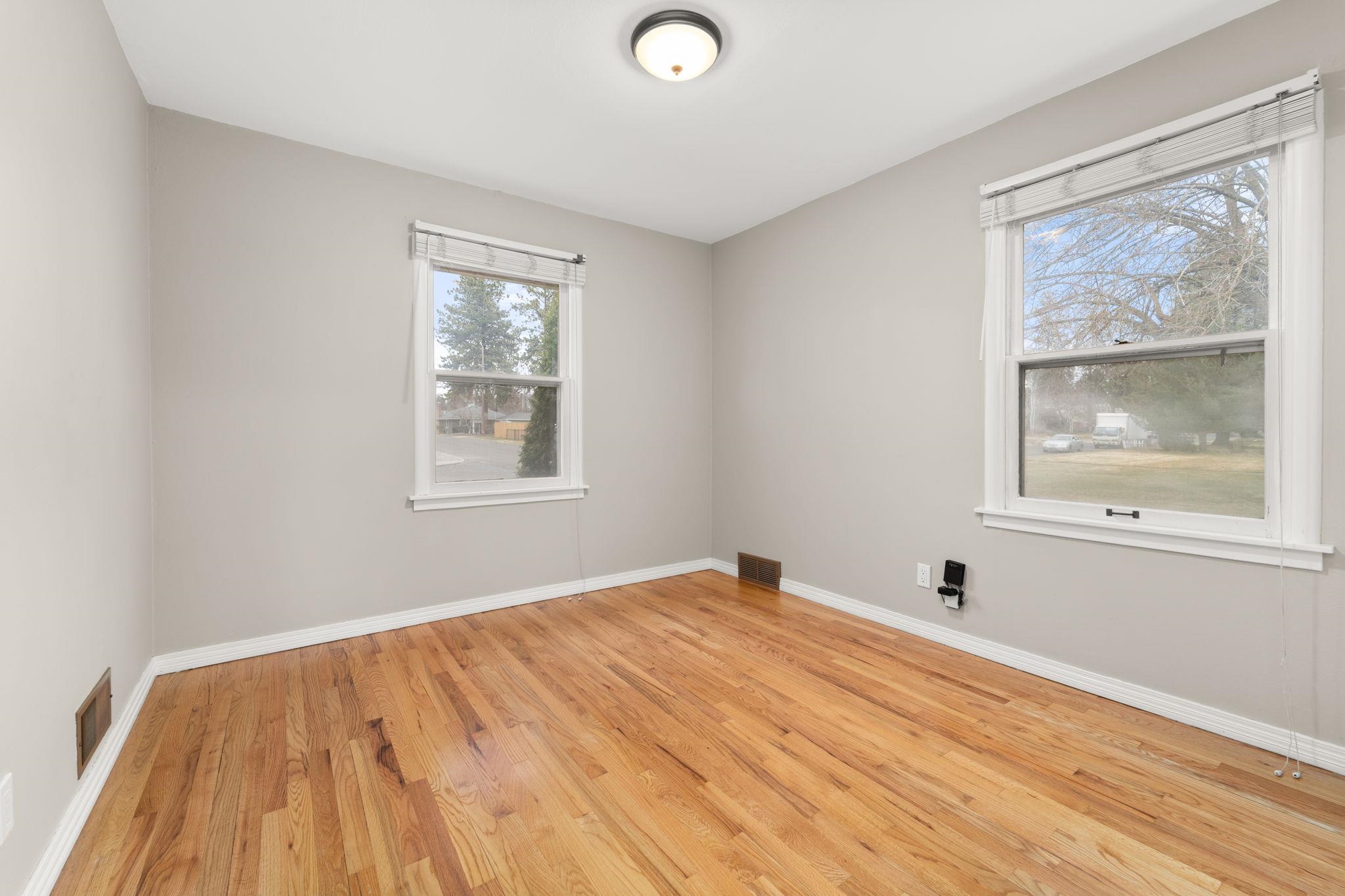 3303 W Walton Ave - Photo 17