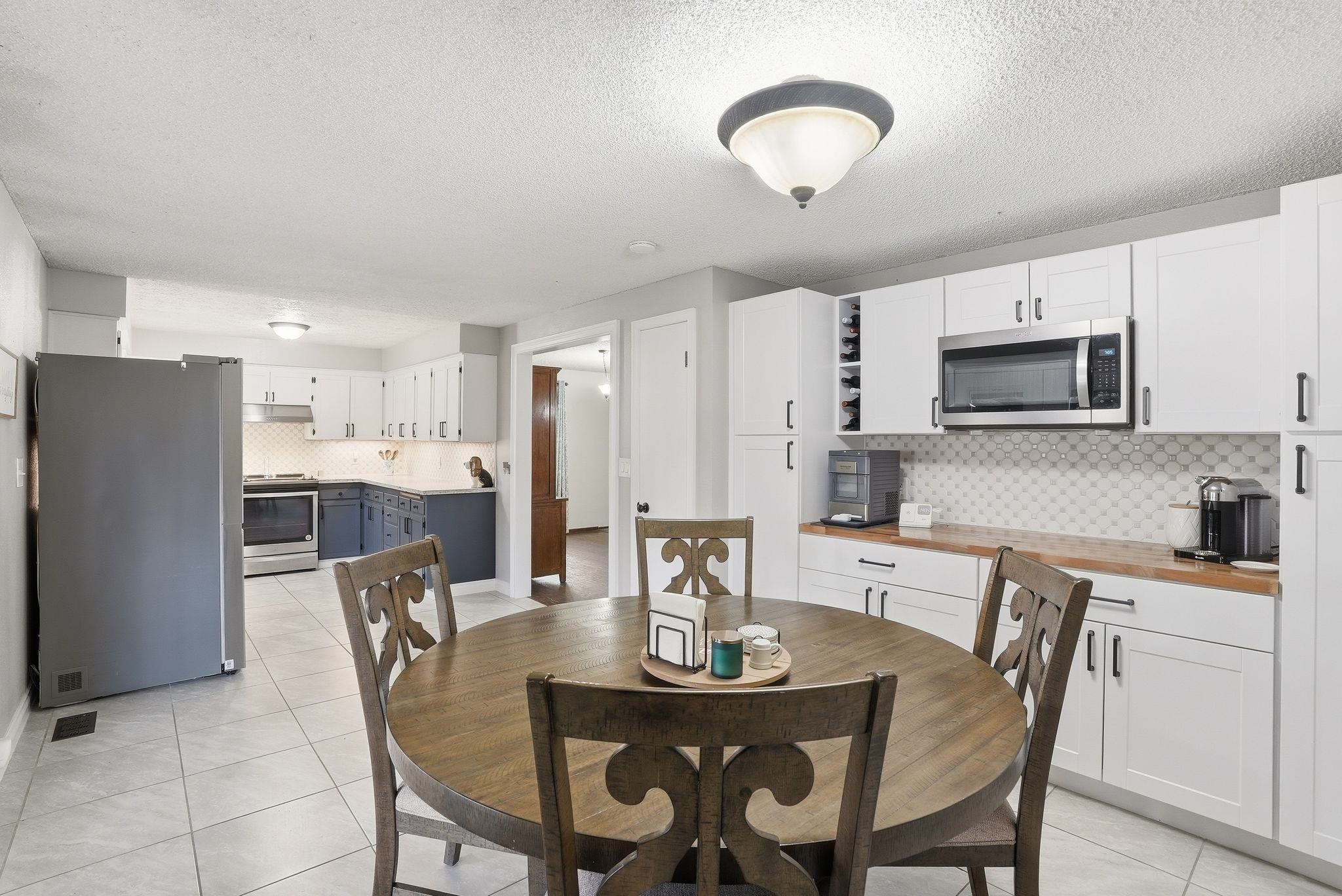 10215 N Woodridge Dr - Photo 12