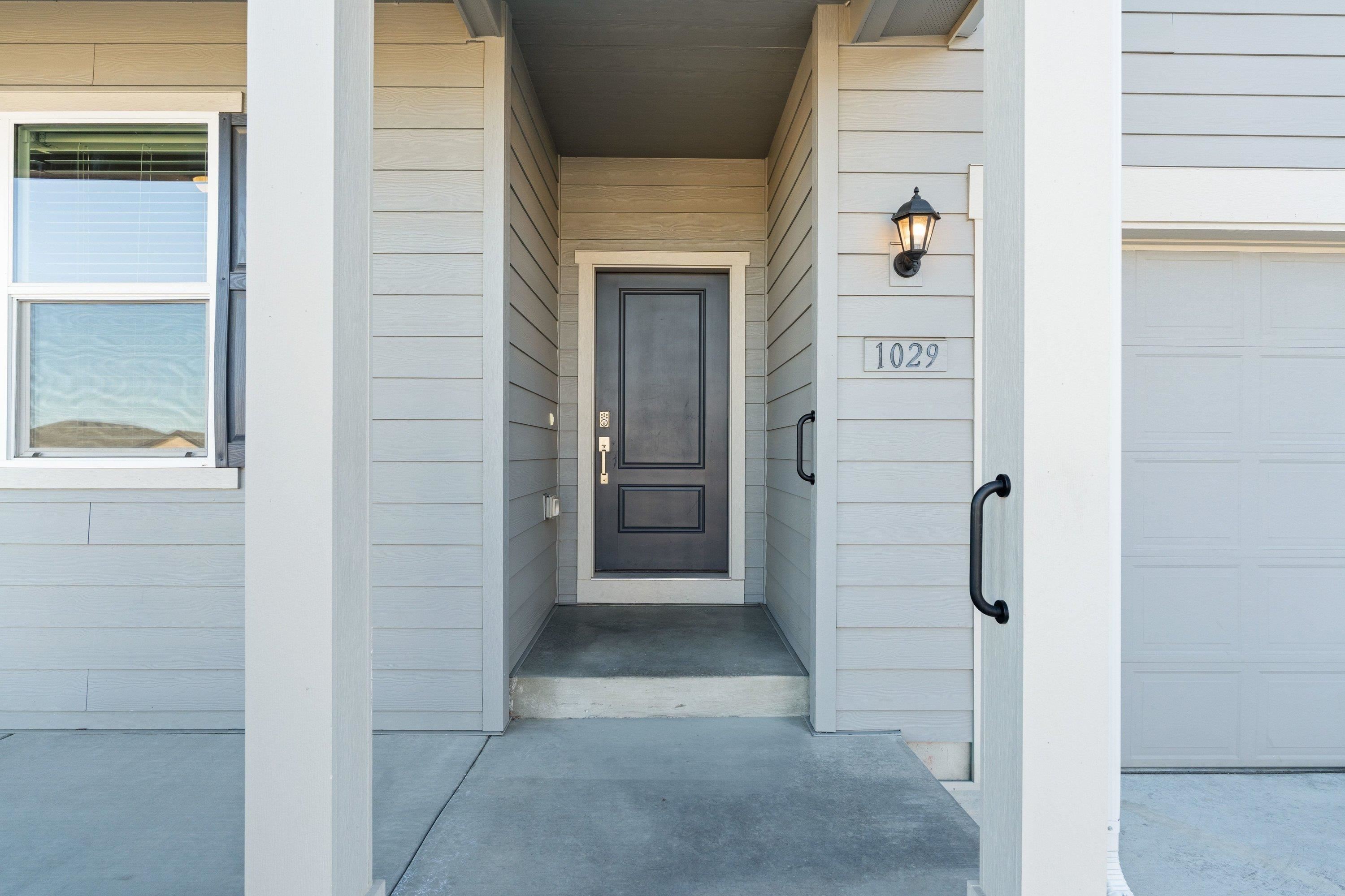 1029 S Bannen Rd - Photo 4