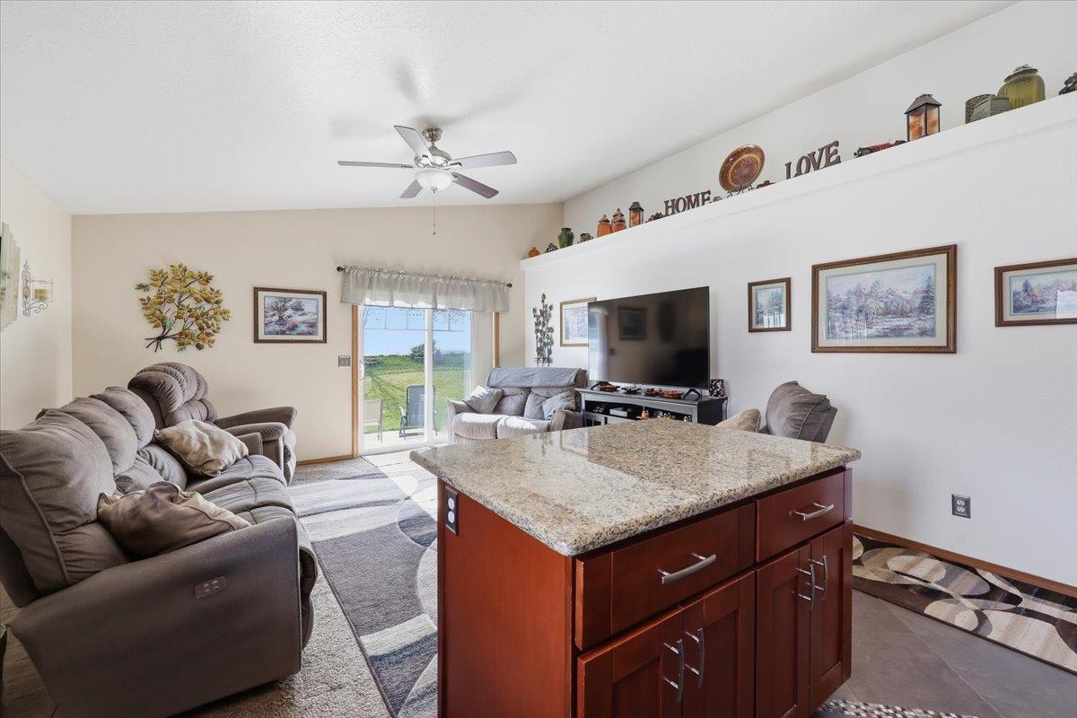 4714 E 15th Ave - Photo 11