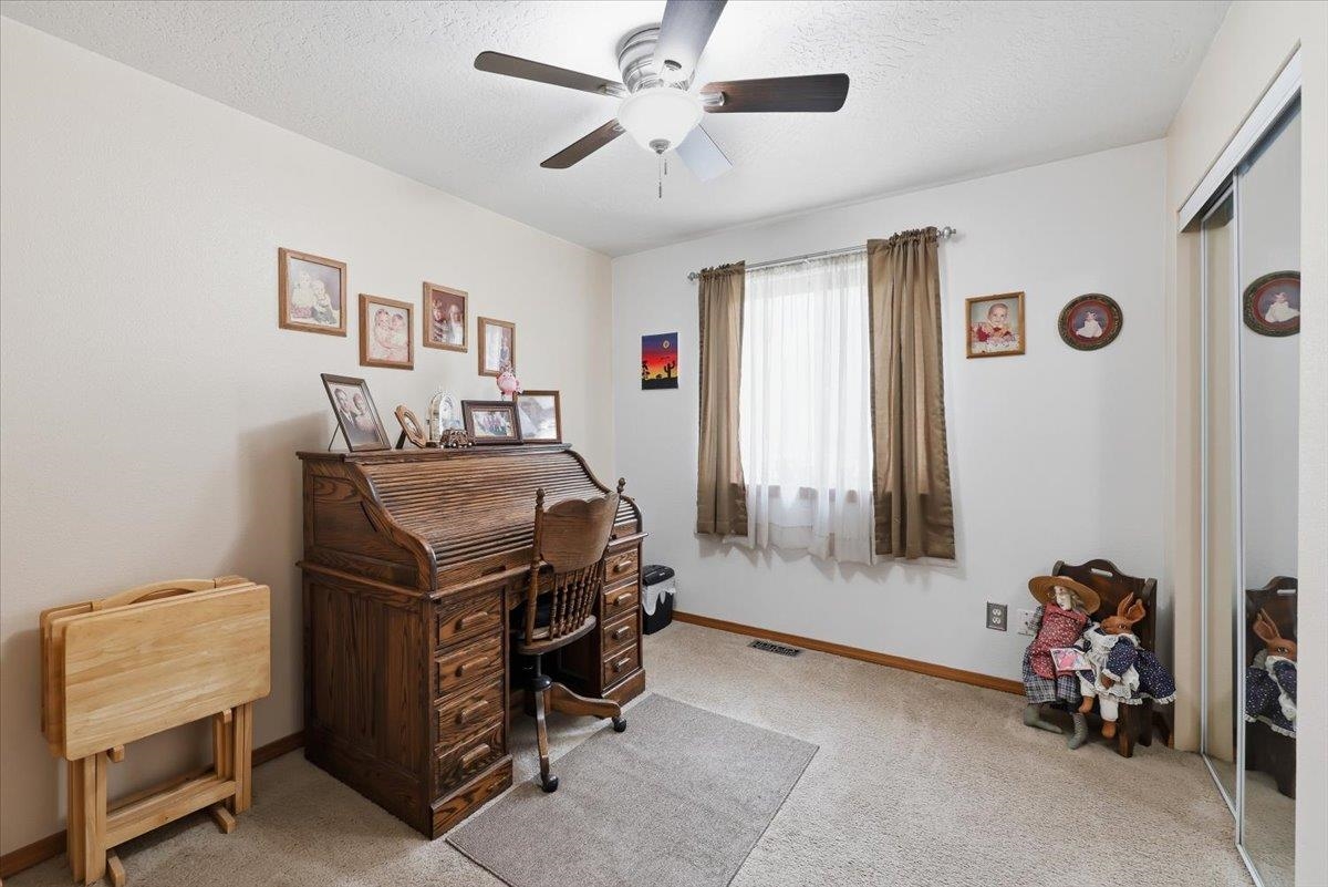 4714 E 15th Ave - Photo 18