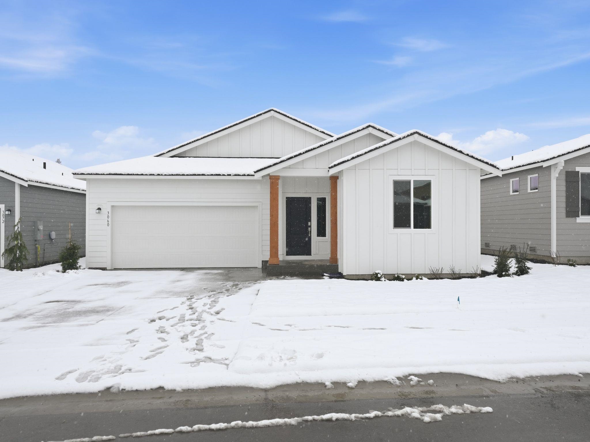 3060 S Monterey Ln - Photo 1