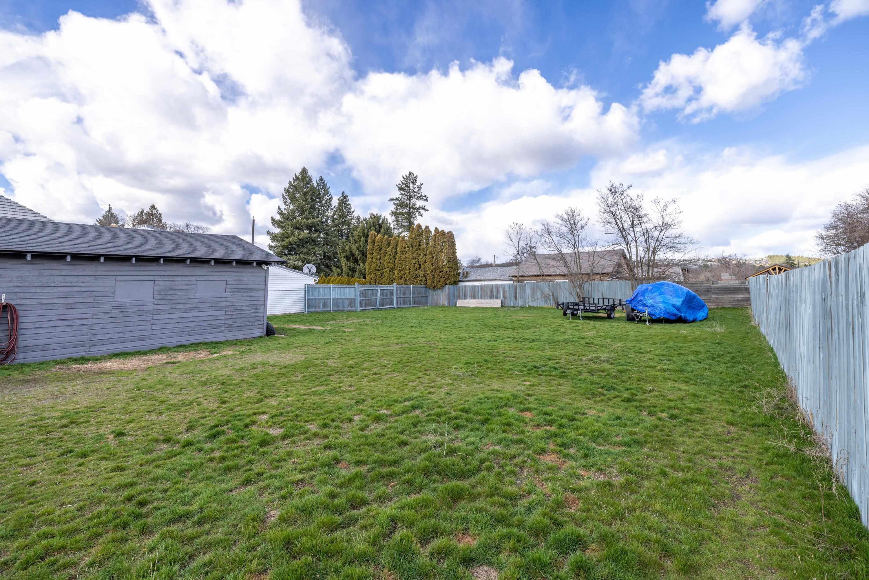8915 E Grace Ave - Photo 27