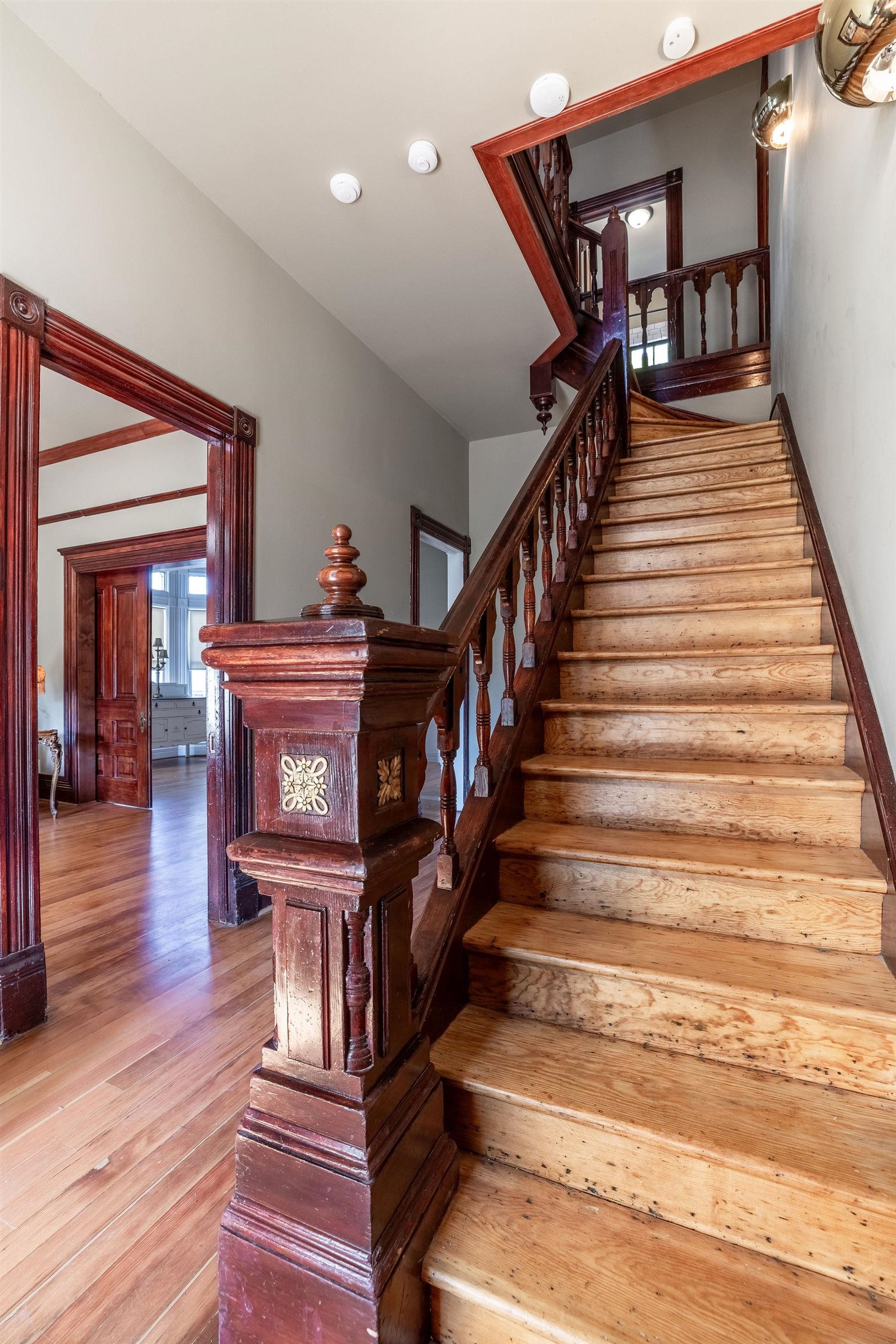 908 W FREDERICK Ave - Photo 12