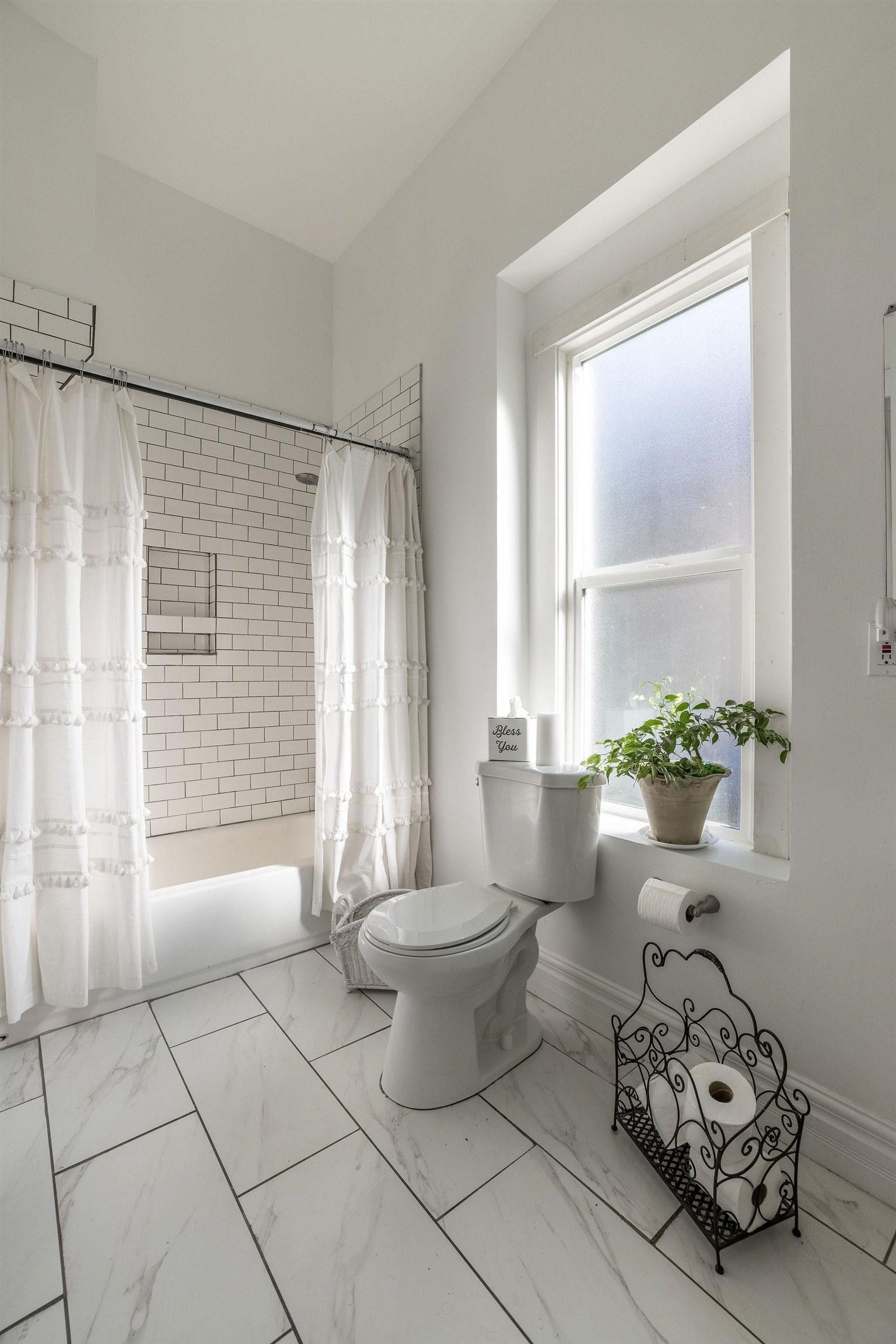 908 W FREDERICK Ave - Photo 17