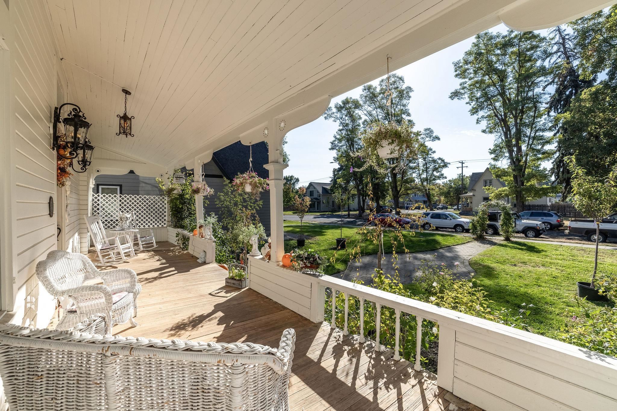 908 W FREDERICK Ave - Photo 4