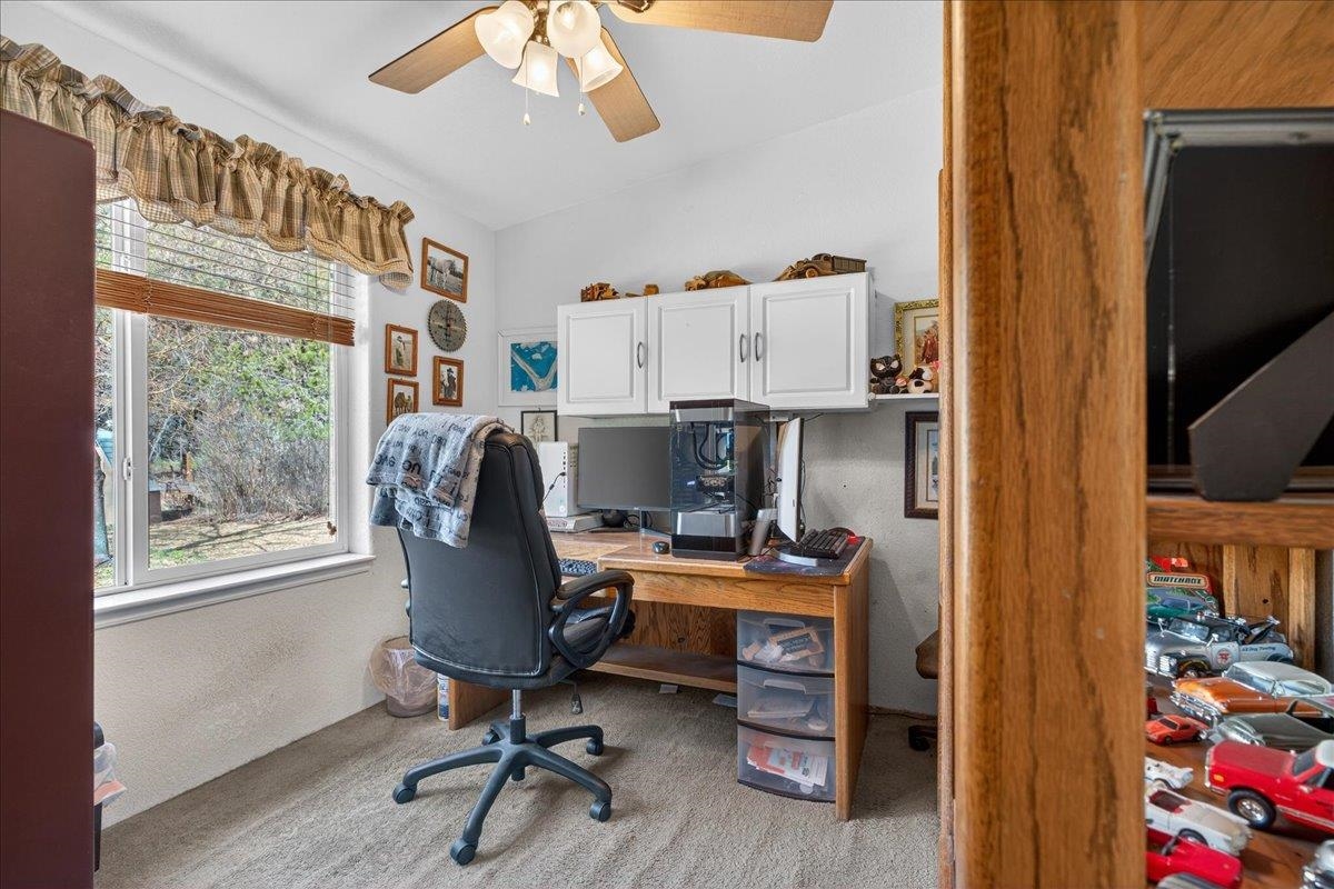 33518 N Missile Site Rd - Photo 36