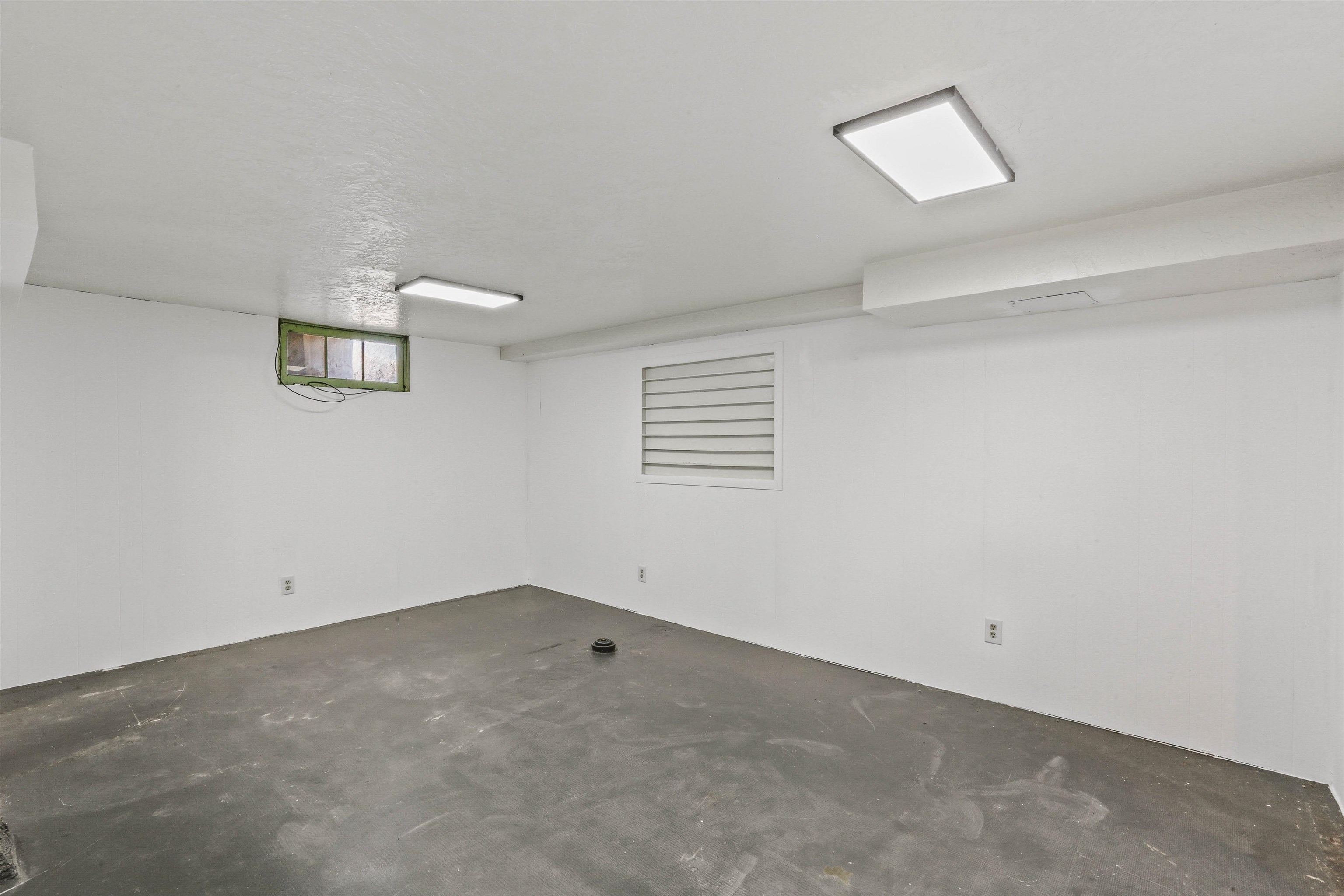 1648 E Rockwell Ave - Photo 17