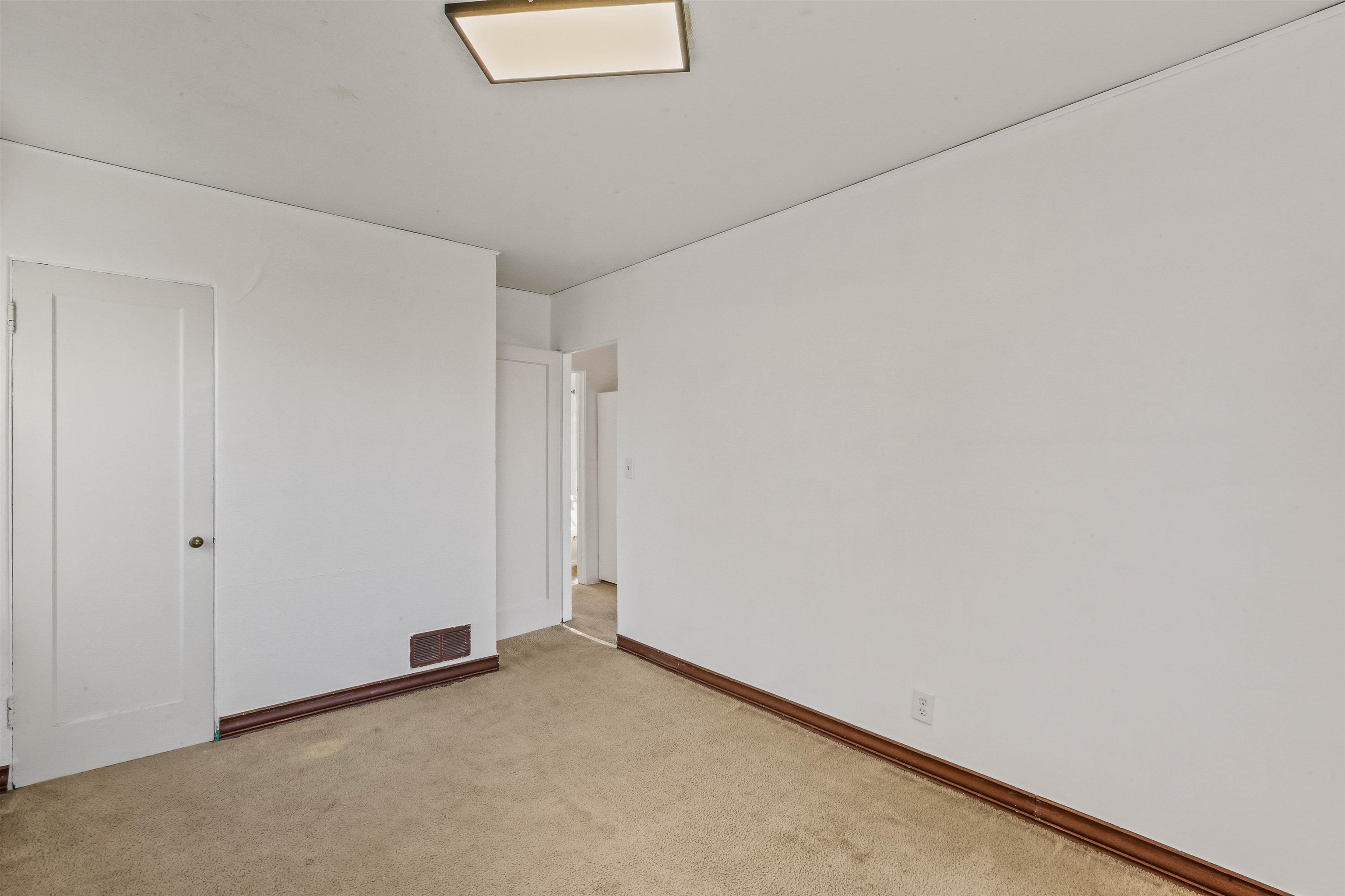 1648 E Rockwell Ave - Photo 10