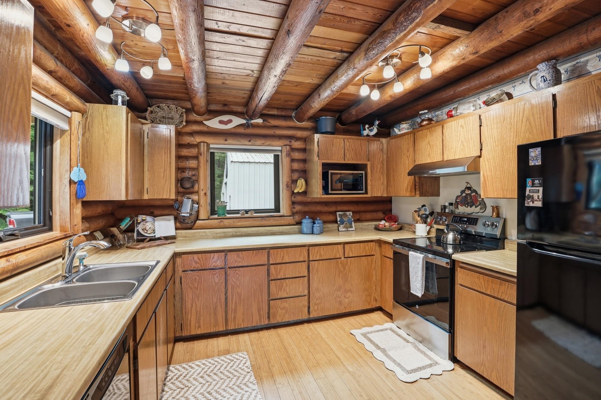 5552 Deer Valley Rd - Photo 18
