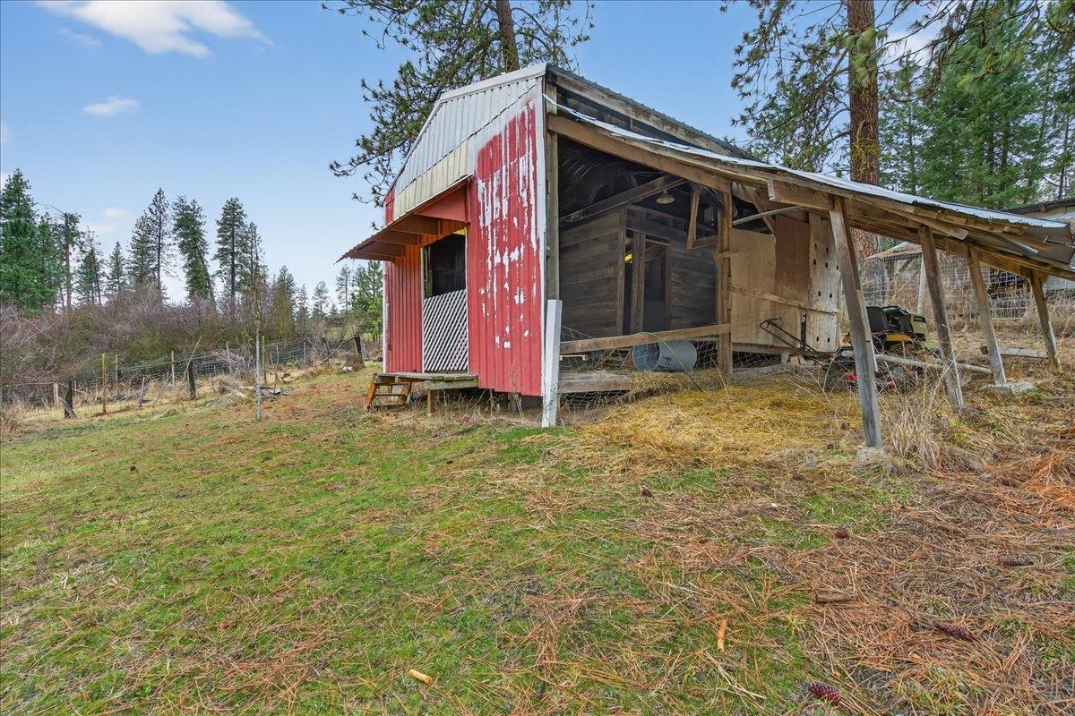 16825 N Day Mt. Spokane Rd - Photo 37